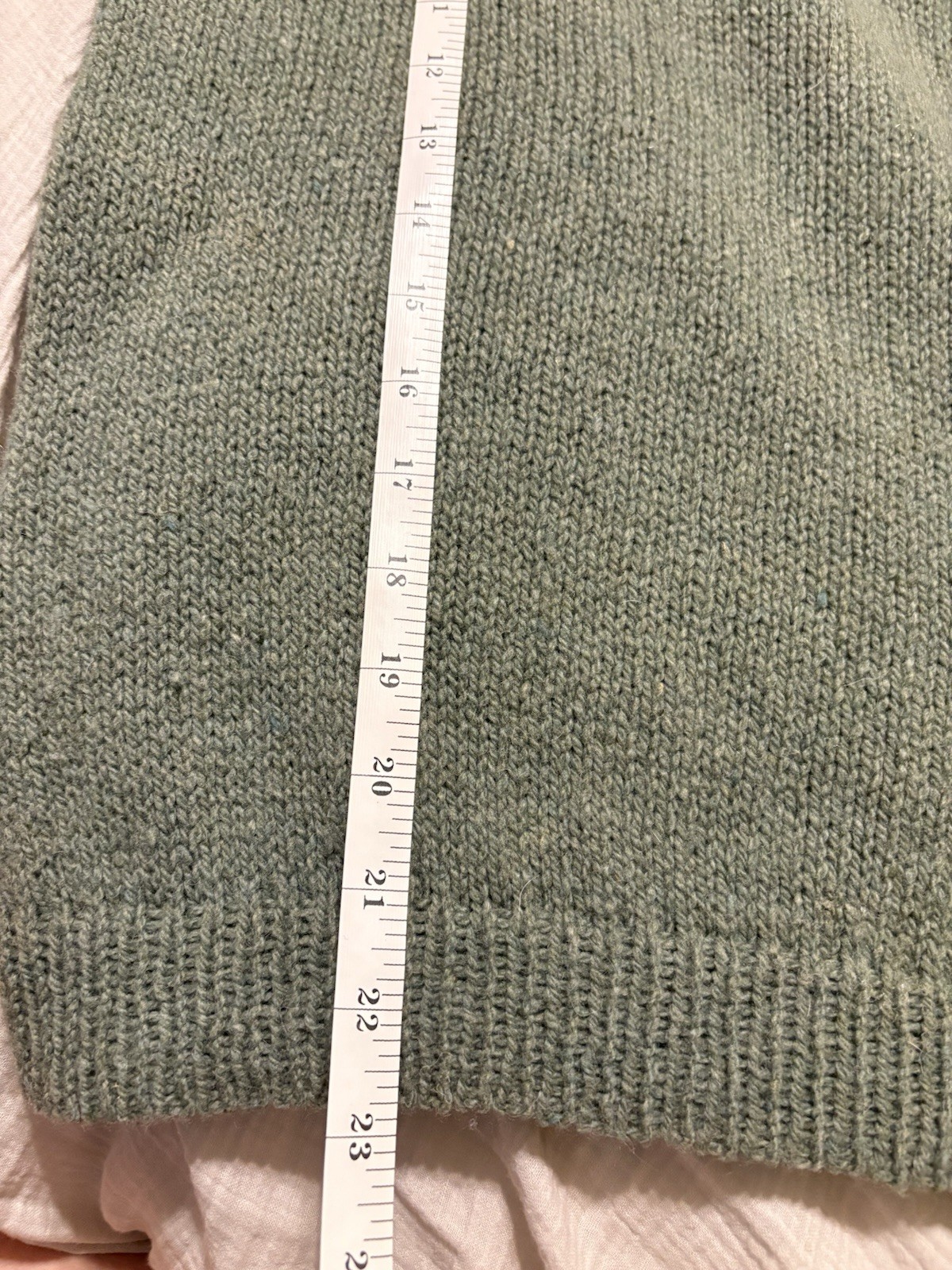 Vintage, 100% Imported Shetland Wool, WPL 5630 Women’s Sweater – Cream And Green