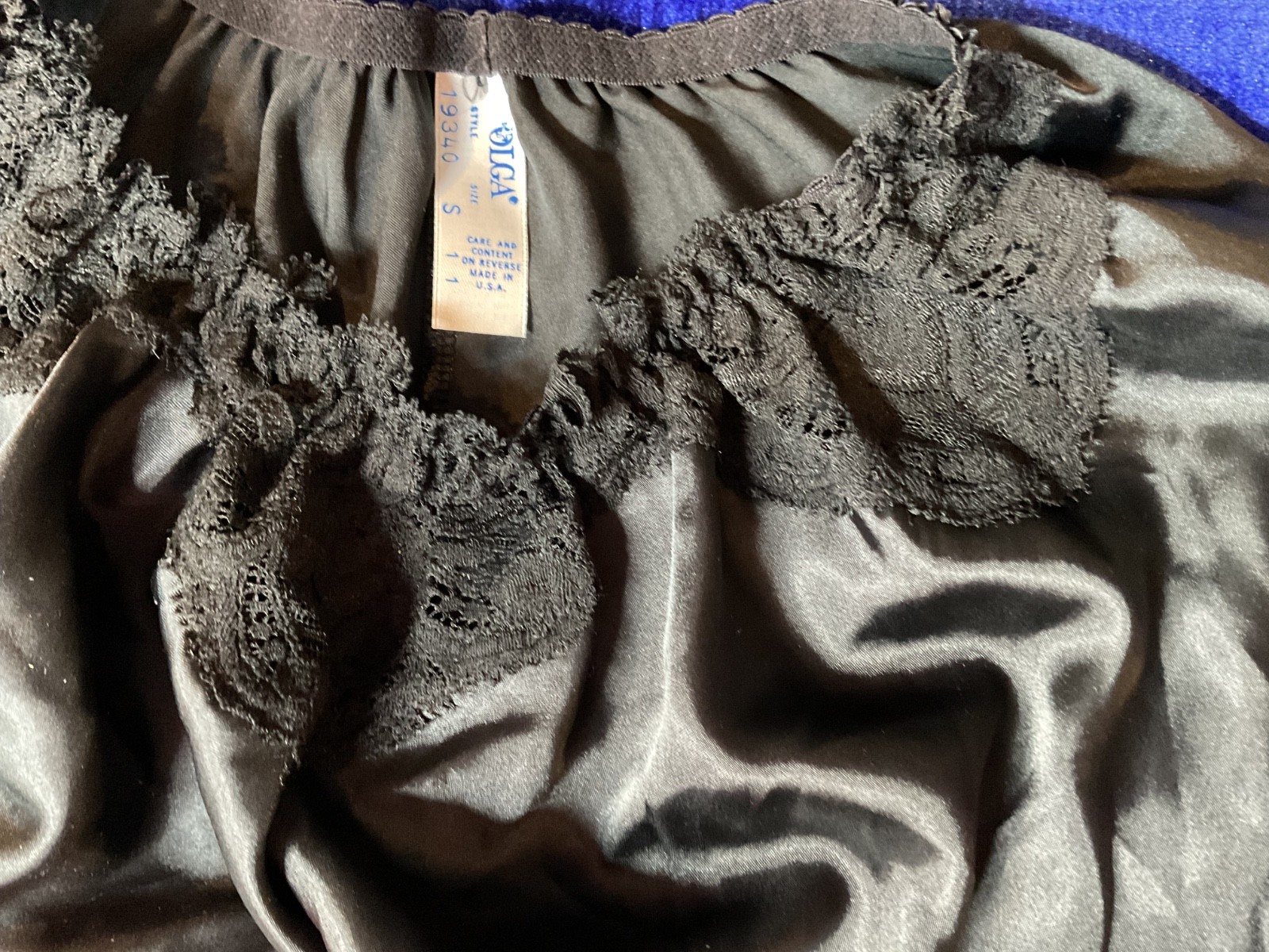 Vintage 80s Olga Tap Pants Lace scallop Trim Lingerie Shorts Pin Up Boudoir Smal