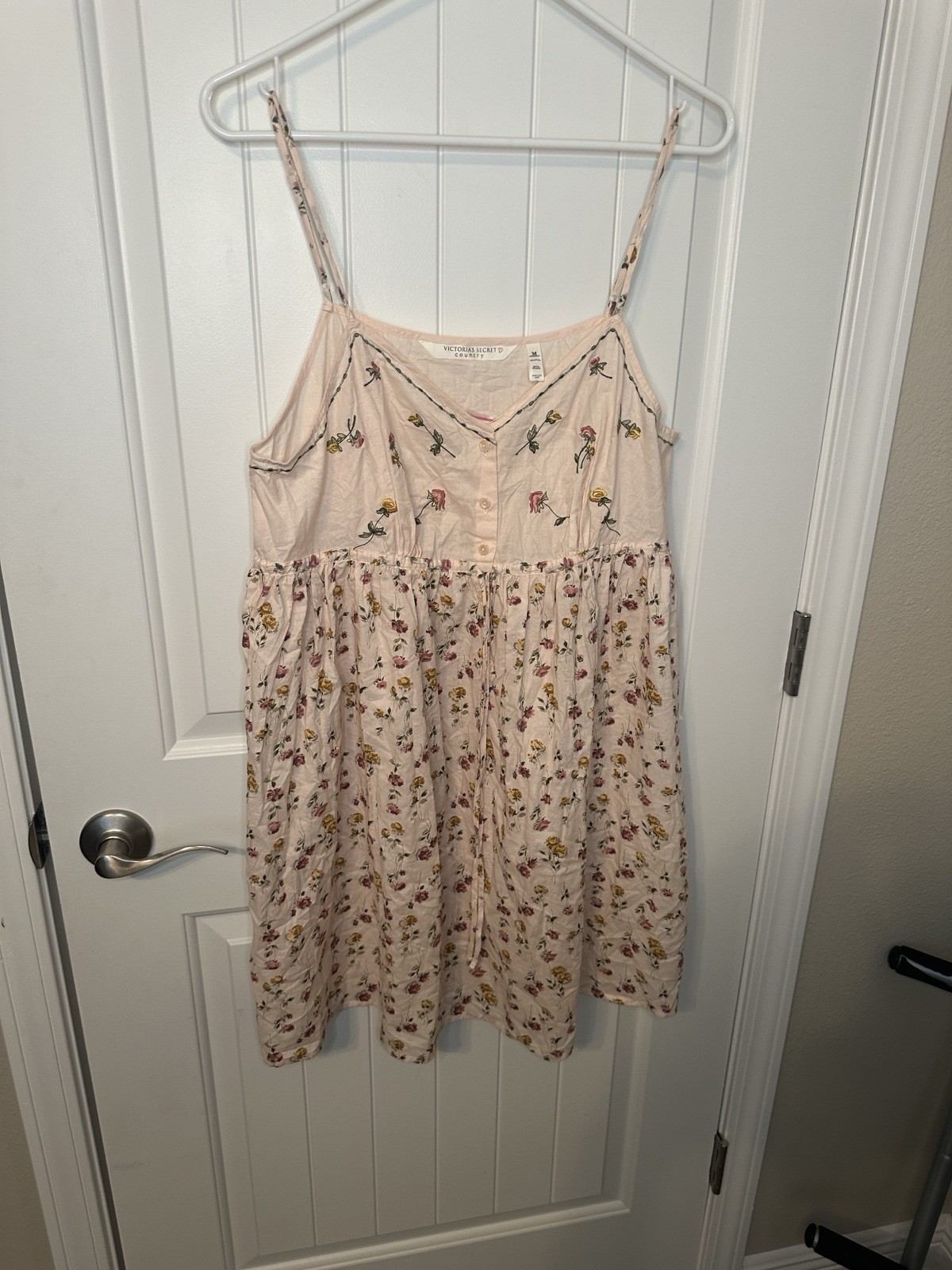 NWT Vintage 90s Victorias Secret Country Embroidered Blush Pink Floral Nightgown