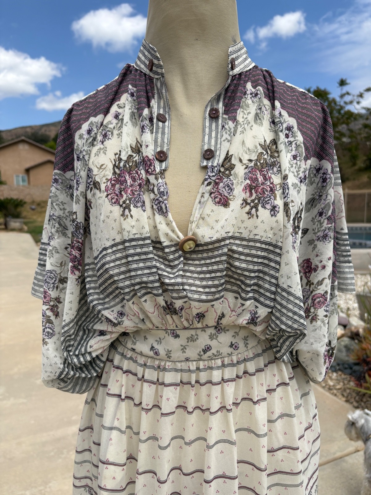 Vintage 70s Kimono style Floral Calico Shear Sheath Party Day Dress Boho S