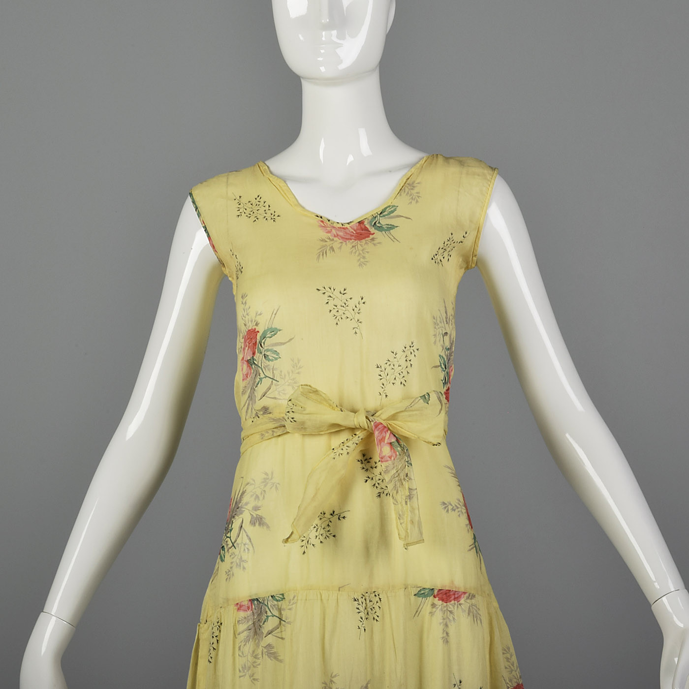 XXS 1930s Dress Sheer Yellow Day Dress Large Rose Print 30s Vintage Day Wear