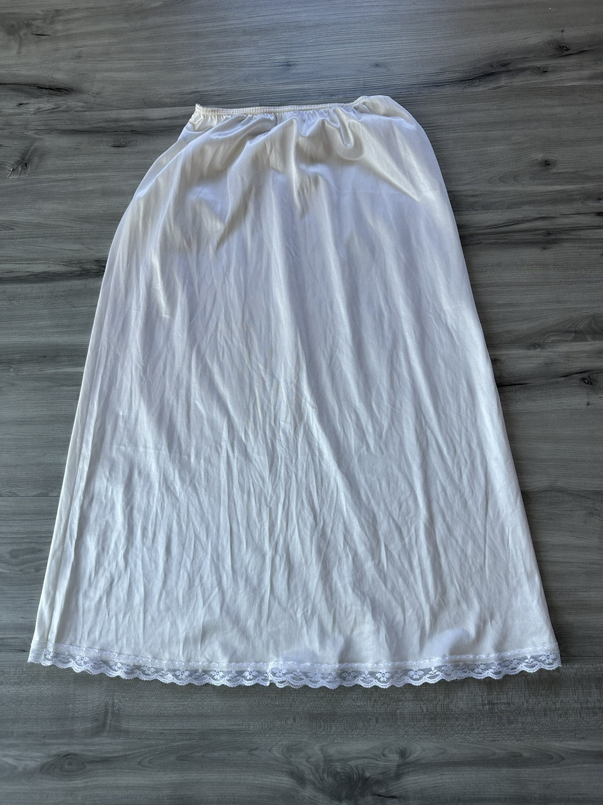 Warners Half Slip Lace Trim Perfect Measure White Nylon 55300 Sz M USA Vintage