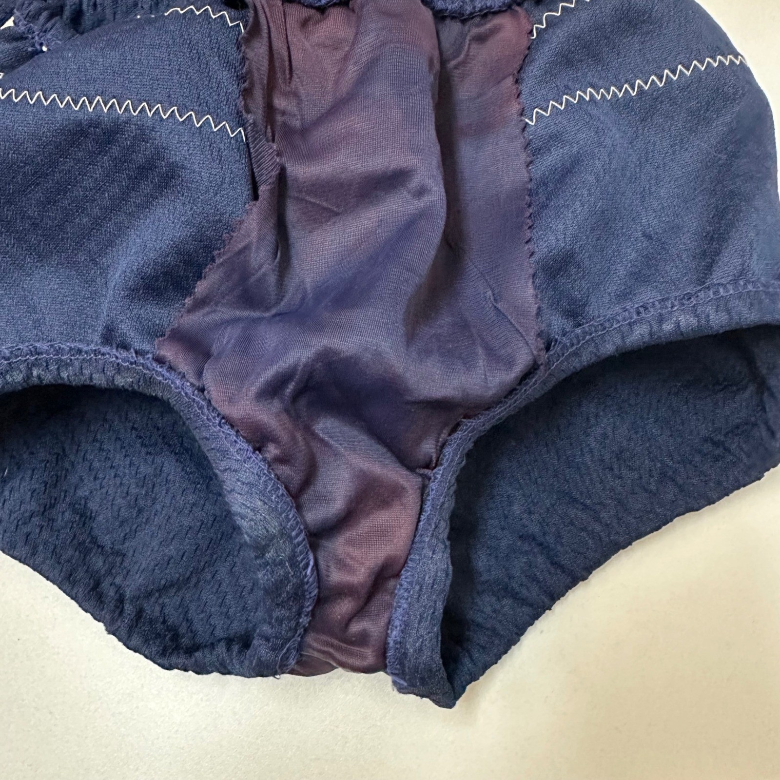 Vintage Cole of California Navy Blue White Trim Two Piece Swimsuit Size 8 C4181