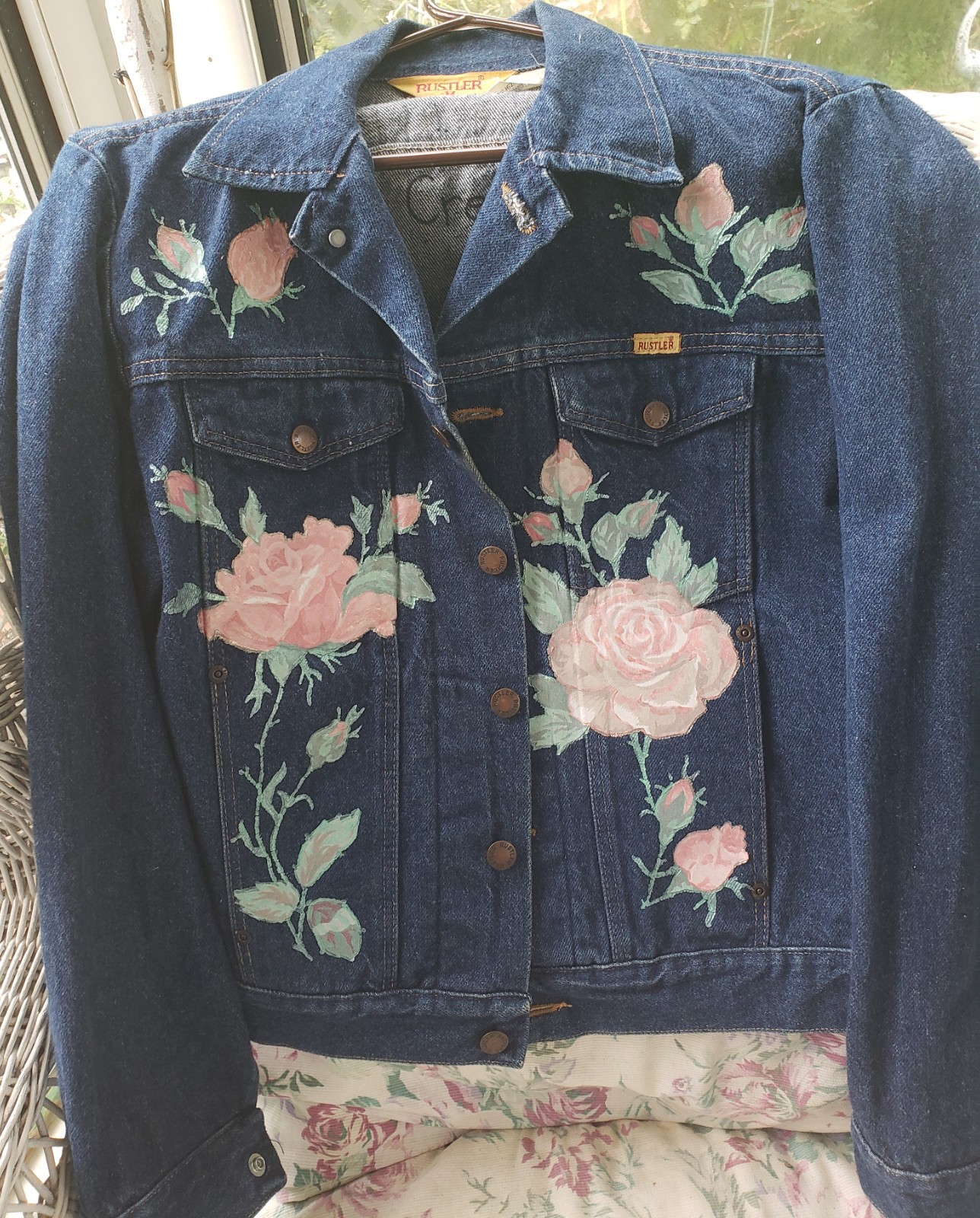 Denim Jacket Rose Appliques Awesome Prairie Chic Look