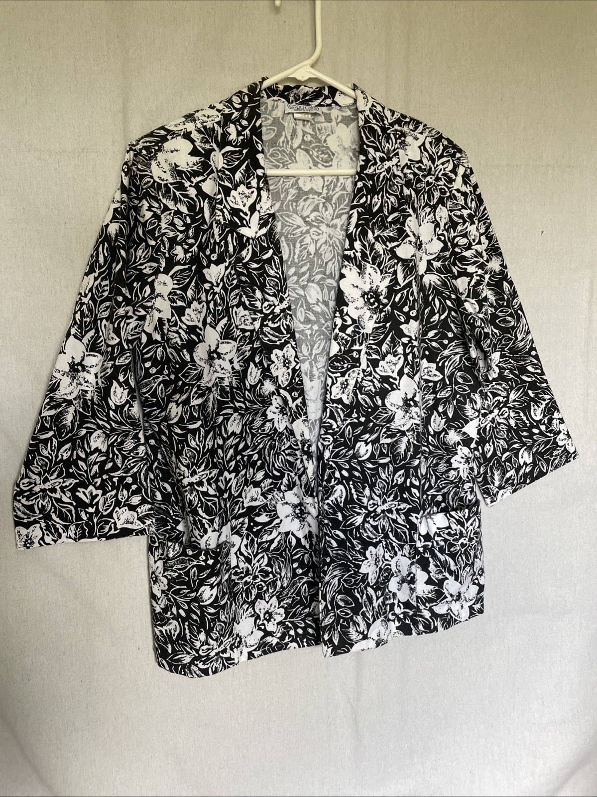 Copy Cats Vintage Blazer 1980’s Size L 100% Cotton Black White Floral