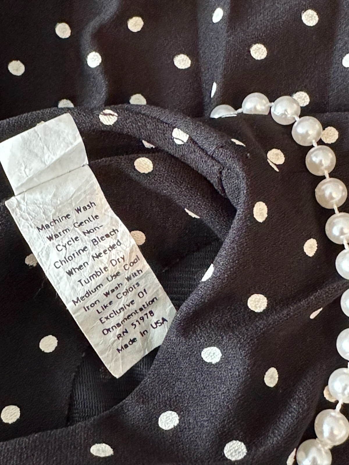 Vintage Polka Dot Blouson Dress w/ Attached Faux Pearl Necklace – Size 12