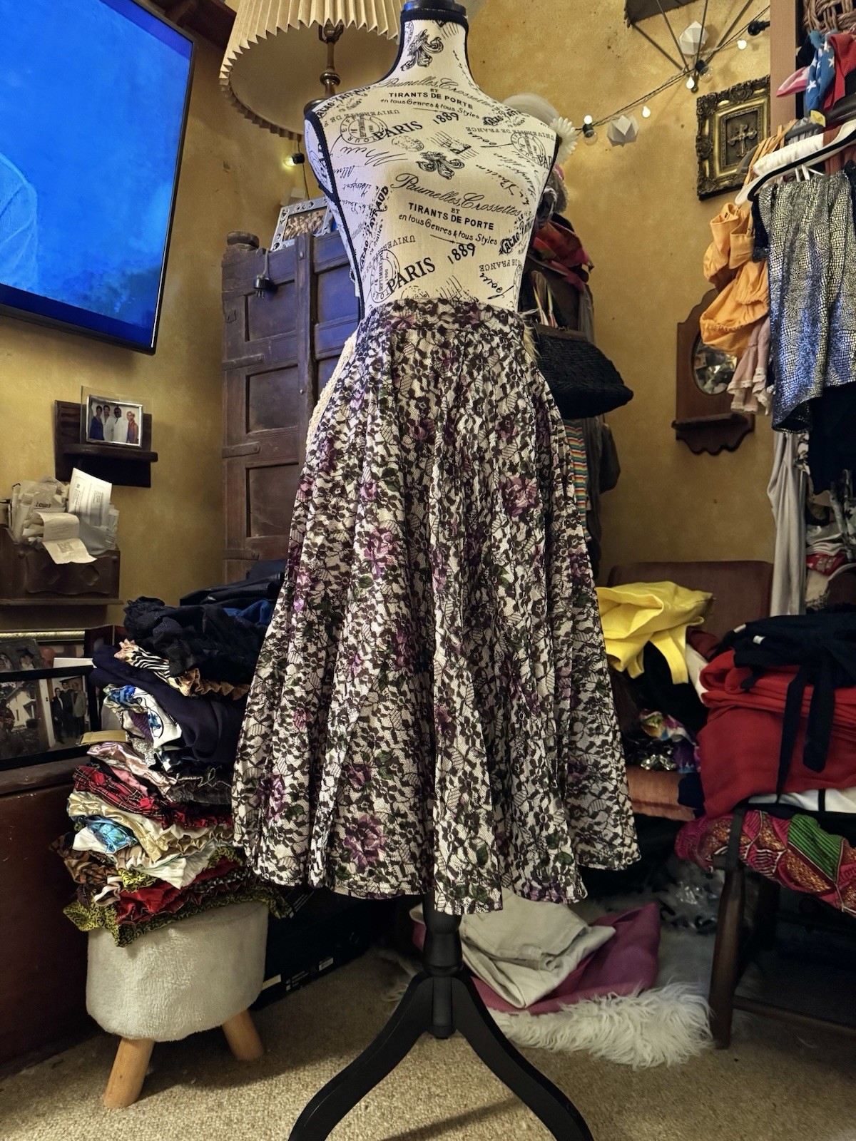 Vtg 50s Full Sweep Skirt Floral Lace Overlay Circle One Pocket Zipper S 26W