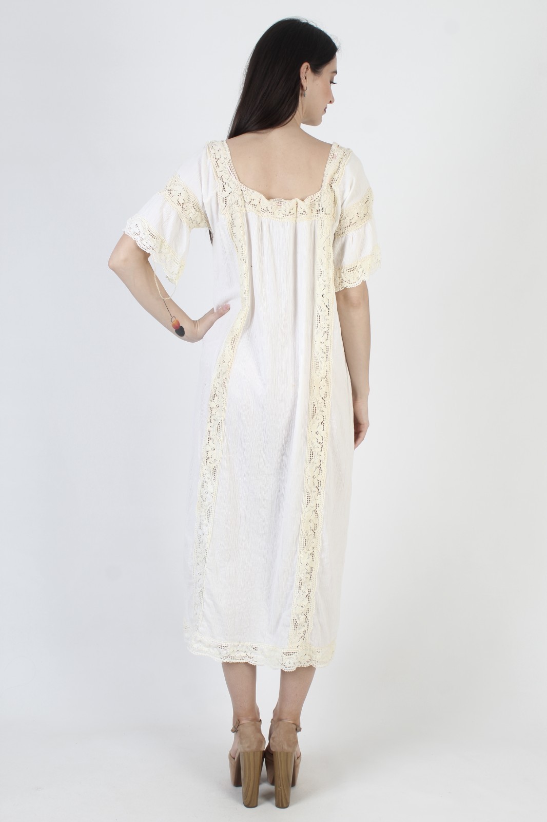 Vtg White Cotton Mexican Dress Embroidered Butterfly Puebla Boho Sundress Kaftan