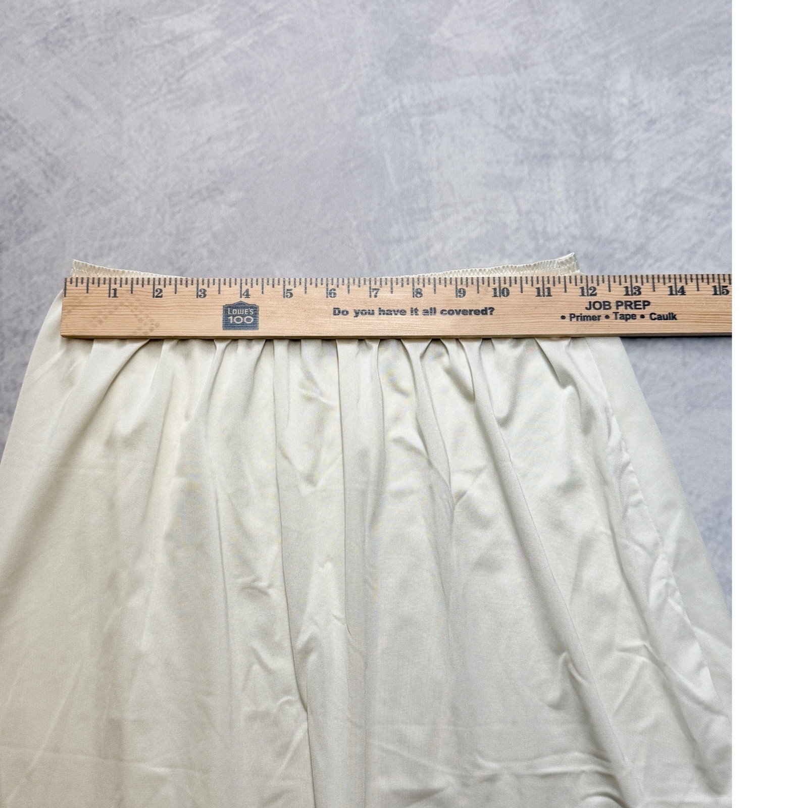 Vintage Cream Half Slip sz S Lace Trim Elastic Waist Lingerie Undergarment Skirt