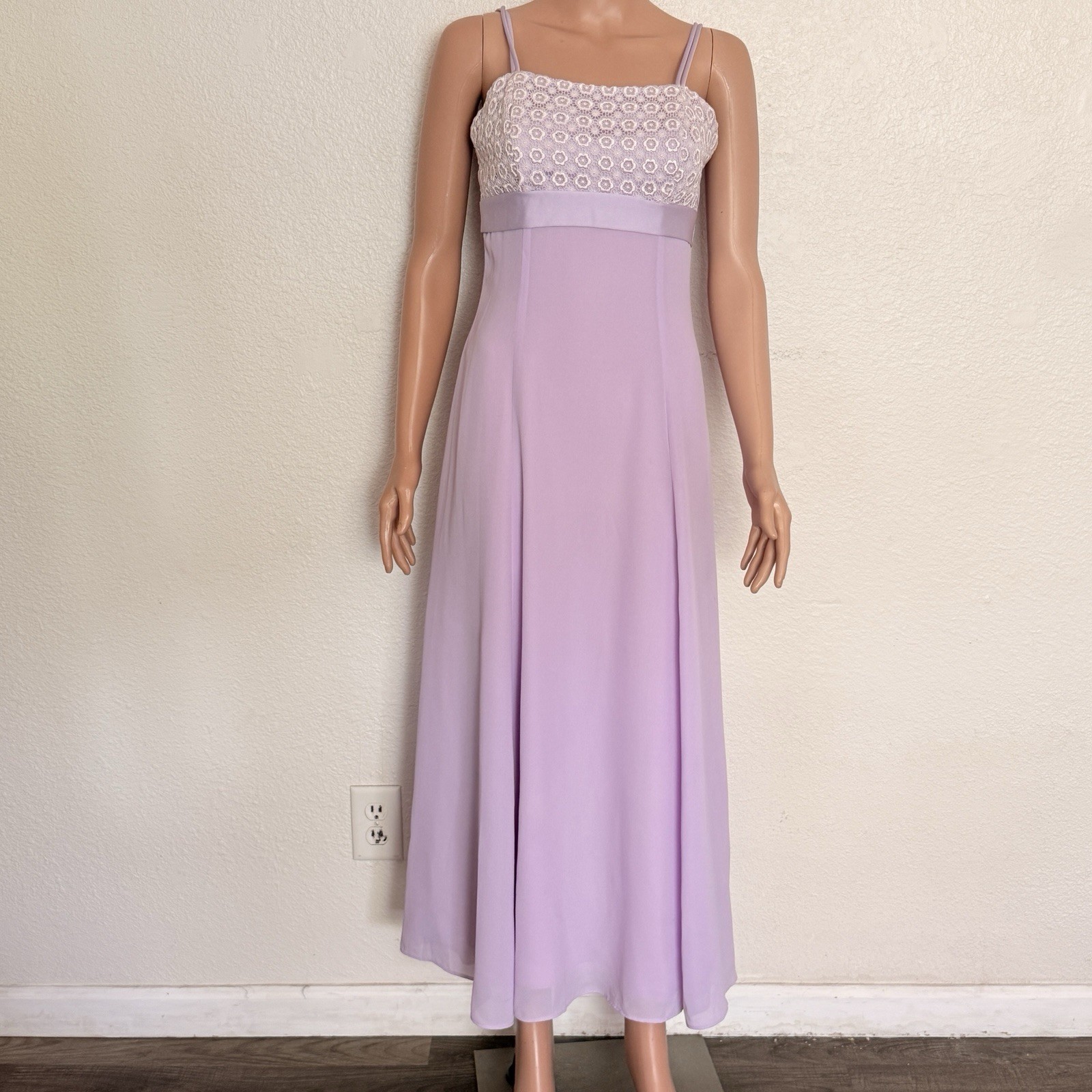 Vtg 90s Lavender Floral Lace Empire Waist Prom Dress Pastel Purple Maxi