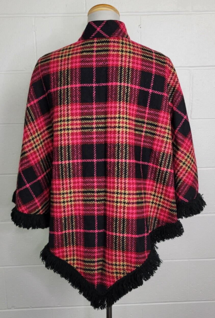 Vintage Dutchmaid Pink Red Plaid Wool Tweed Poncho w. Fringe Jr. Miss 16-18