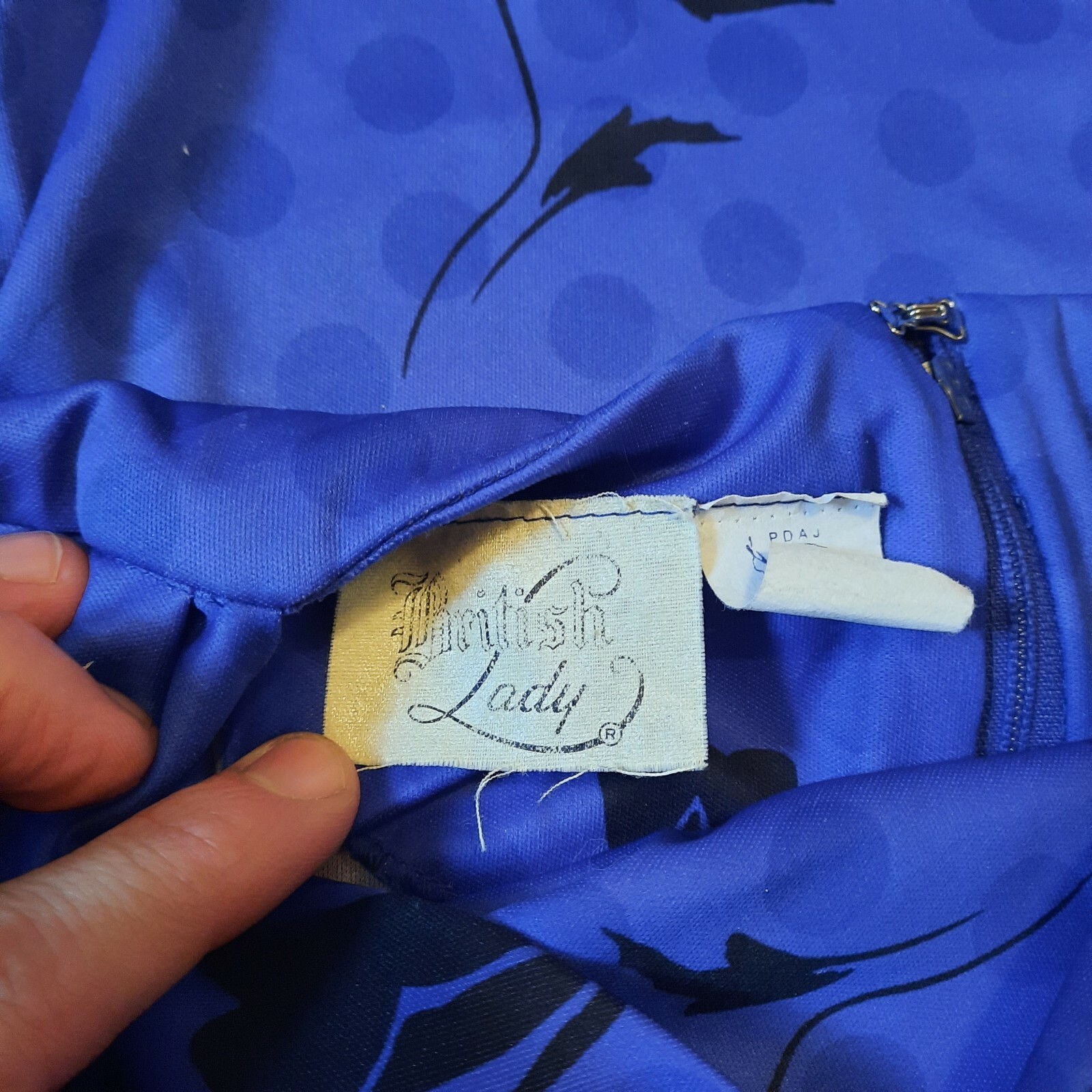 Vintage 80s British Lady ILGWU Poppy Polka-dot Blue Dress Woman’s 16.5