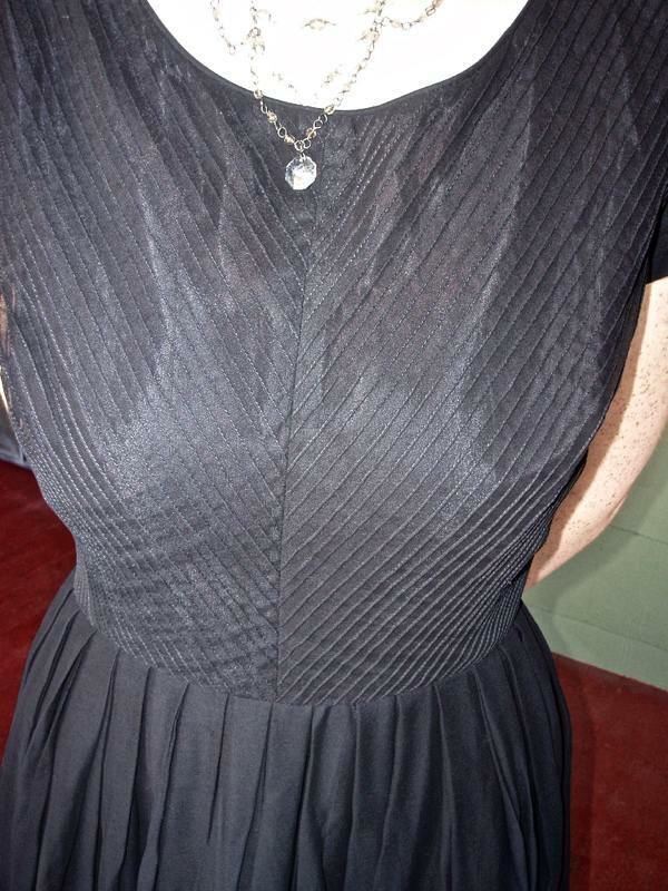 VTG 50s 60s PinUp Girl Dress Full Skirt Black Sheer Chiffon Ribbed S/M