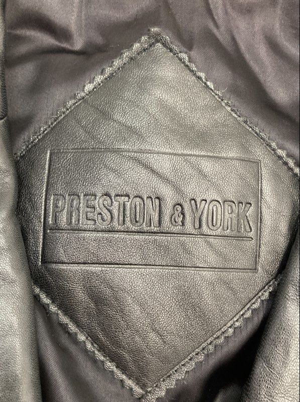Vintage 90s Preston & York Women’s Black Lambskin Leather Thinsulate Coat Sz PM