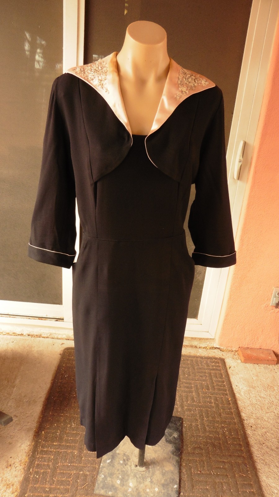 40s Blk Hvy Crepe Dress w/Pink Satin Collar onFaux Jkt Roselyn Orig sz42x34x44