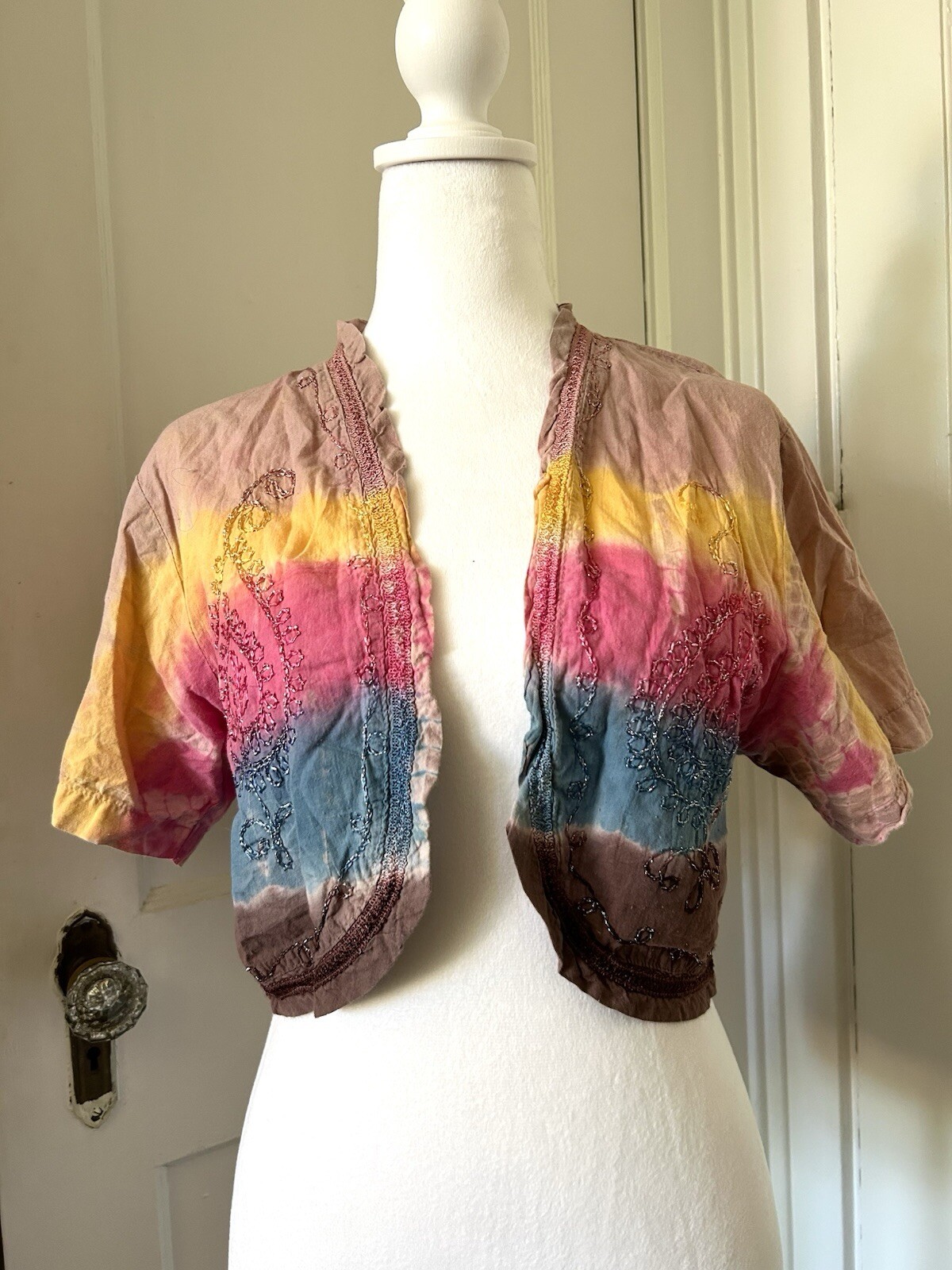 Vintage 70’s Tie Dye Cropped Shrug w/ Embroidery, Cotton Free Size JACKPOT