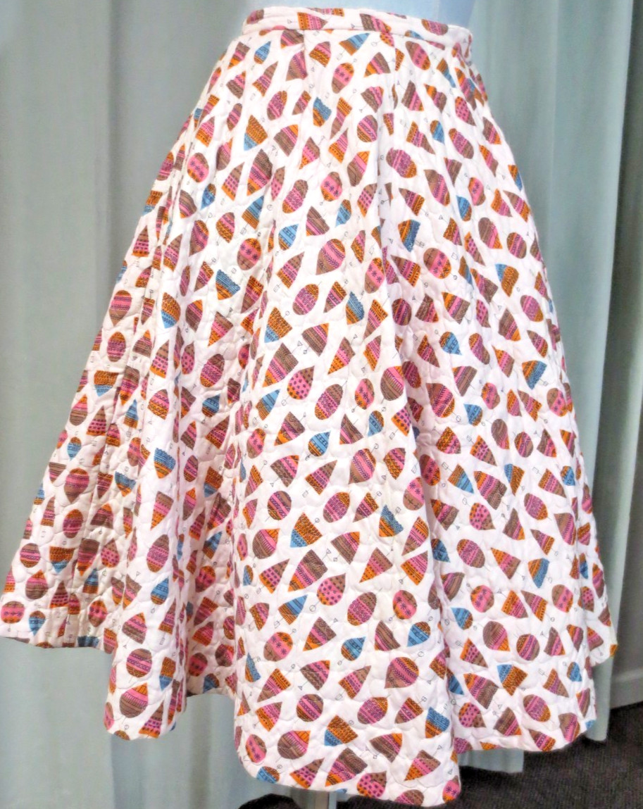Vtg Circle Skirt Pink Ornament Festive Holiday Print Pocket Quilted Xmas Small