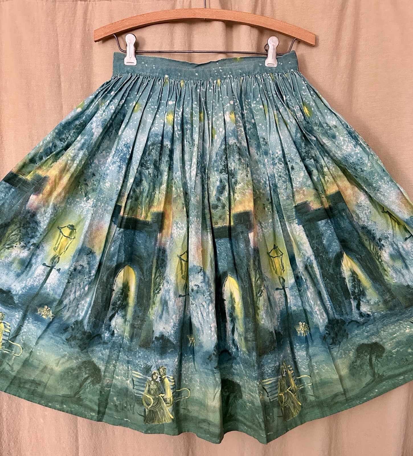 VTG 1950’s Parisian Paris Arc de Triomphe Blue Teal Box Pleat Circle Skirt
