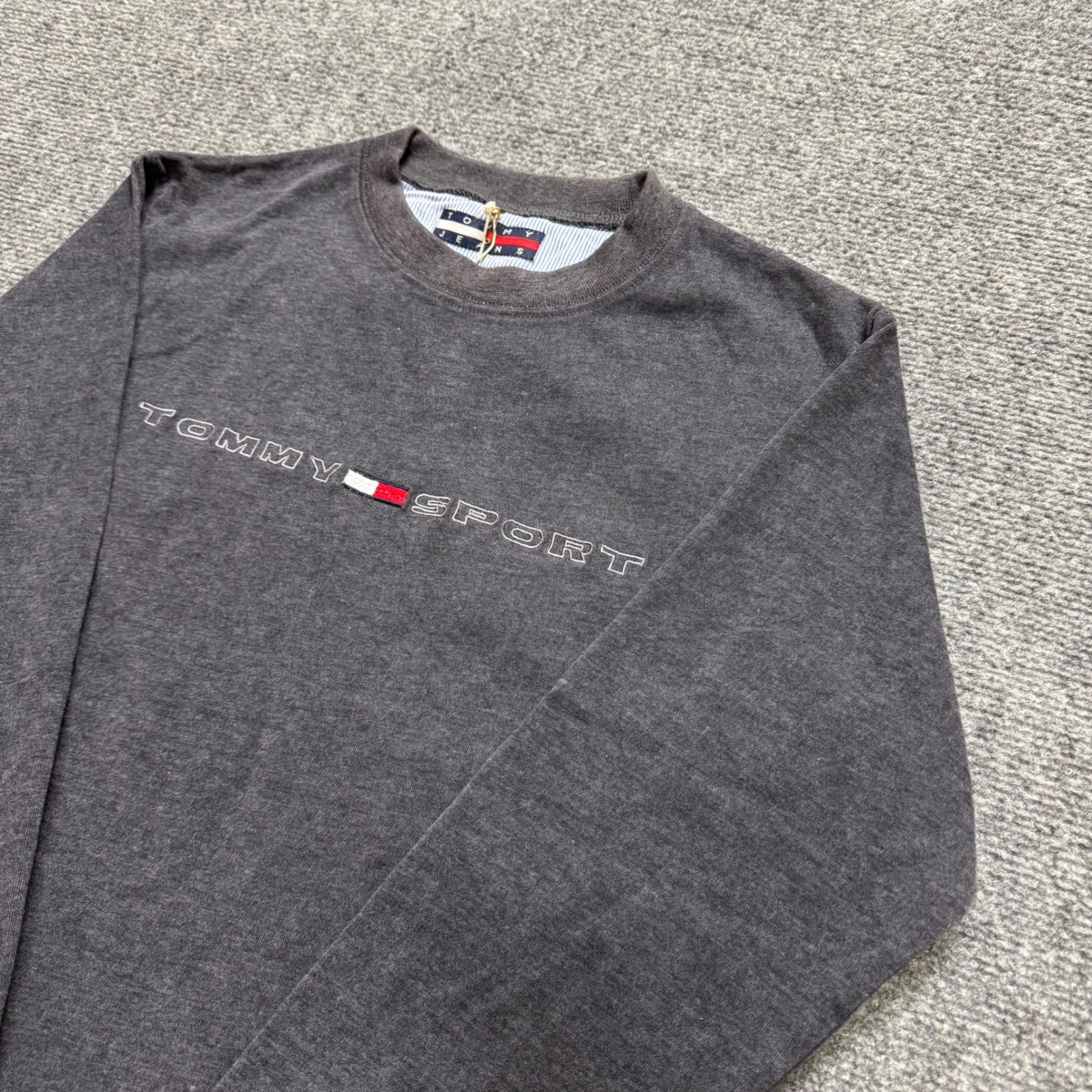 VTG Tommy Sports Pullover Womens S Gray Cotton 90s Y2K Long-sleeve