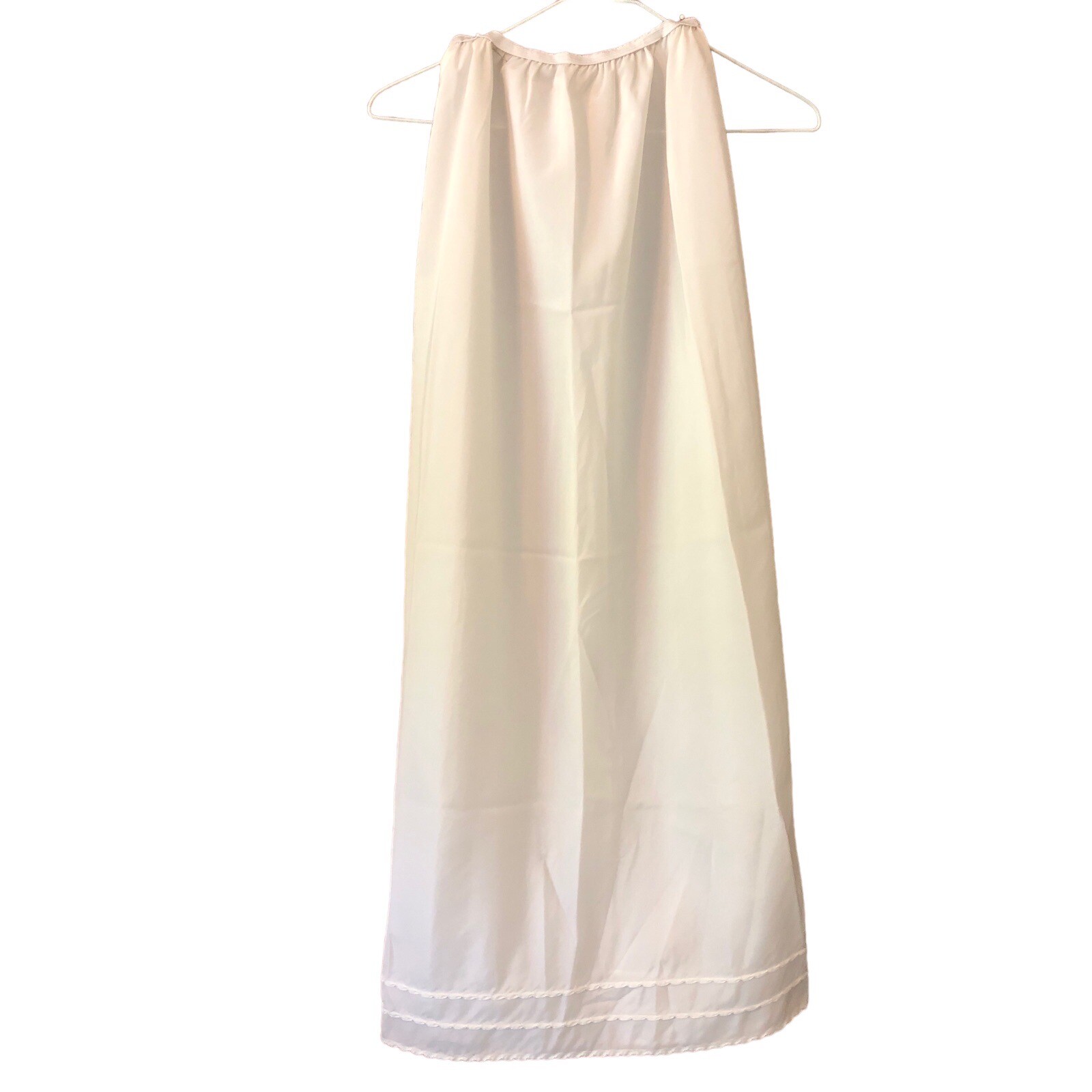 Vintage The SNIP-IT-SLIP w/Trim Lines Half-Slip w/Slit Ivory 30″W 37″L SMALL