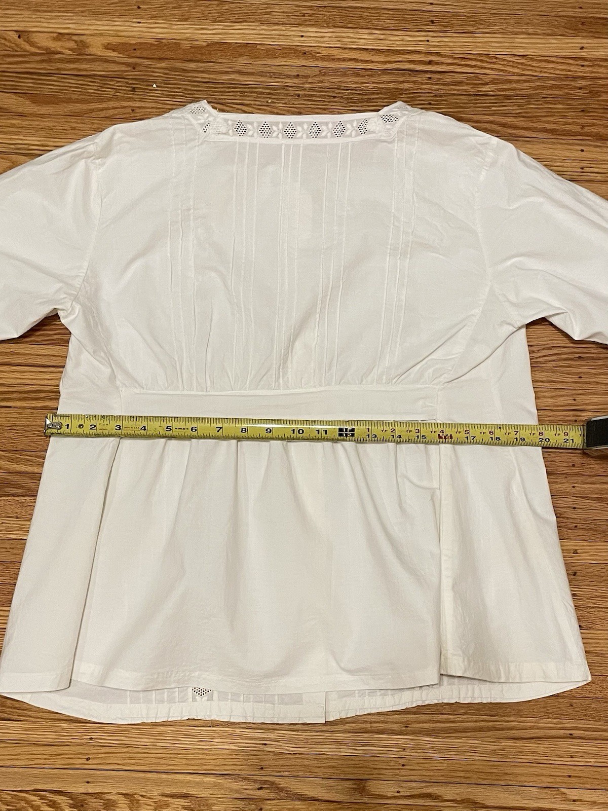 Vintage White Cotton Cut Lace Top Pin-tuck Mother Of Pearl Buttons Sz S/M