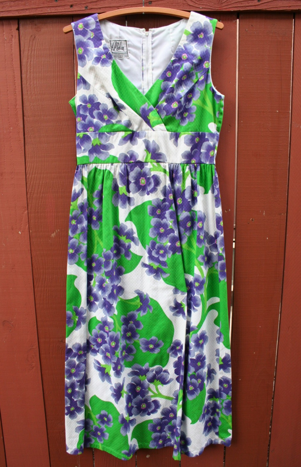 Malia Honolulu Hawaii Maxi Dress MuuMuu Purple Green Floral Leaf print Size 36B