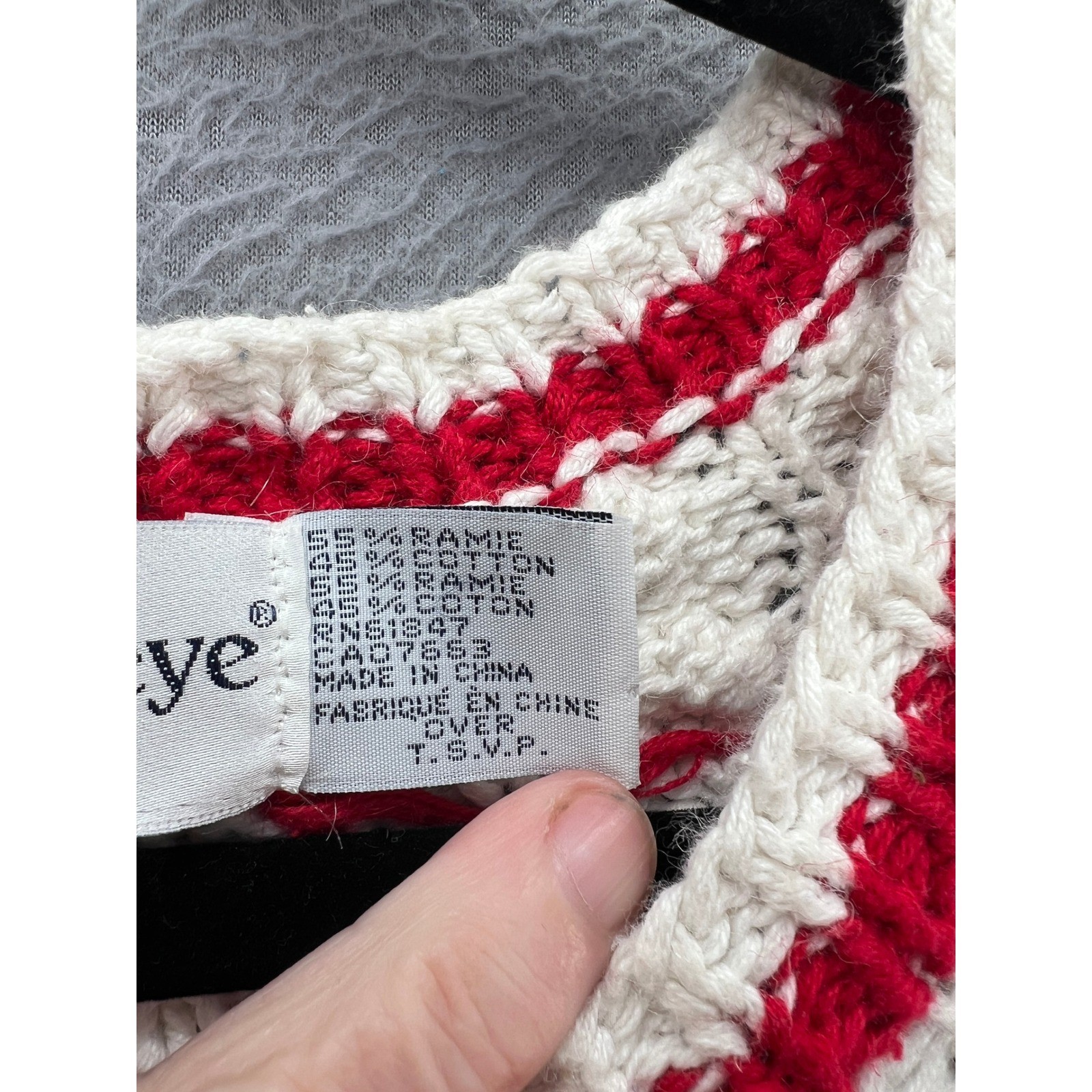 Vintage The Eagle’s Eye Hand Knit Teacher School Cardigan Sweater Cream Red 1993