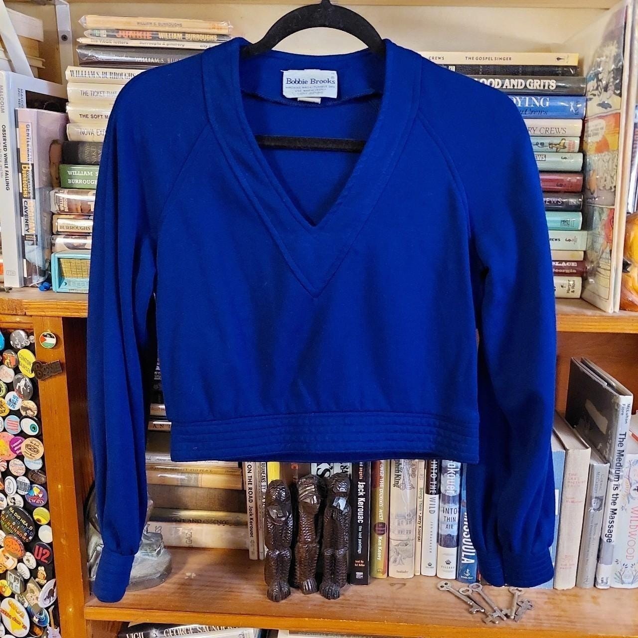 Vintage union made 70s vneck cropped sweatshirt.