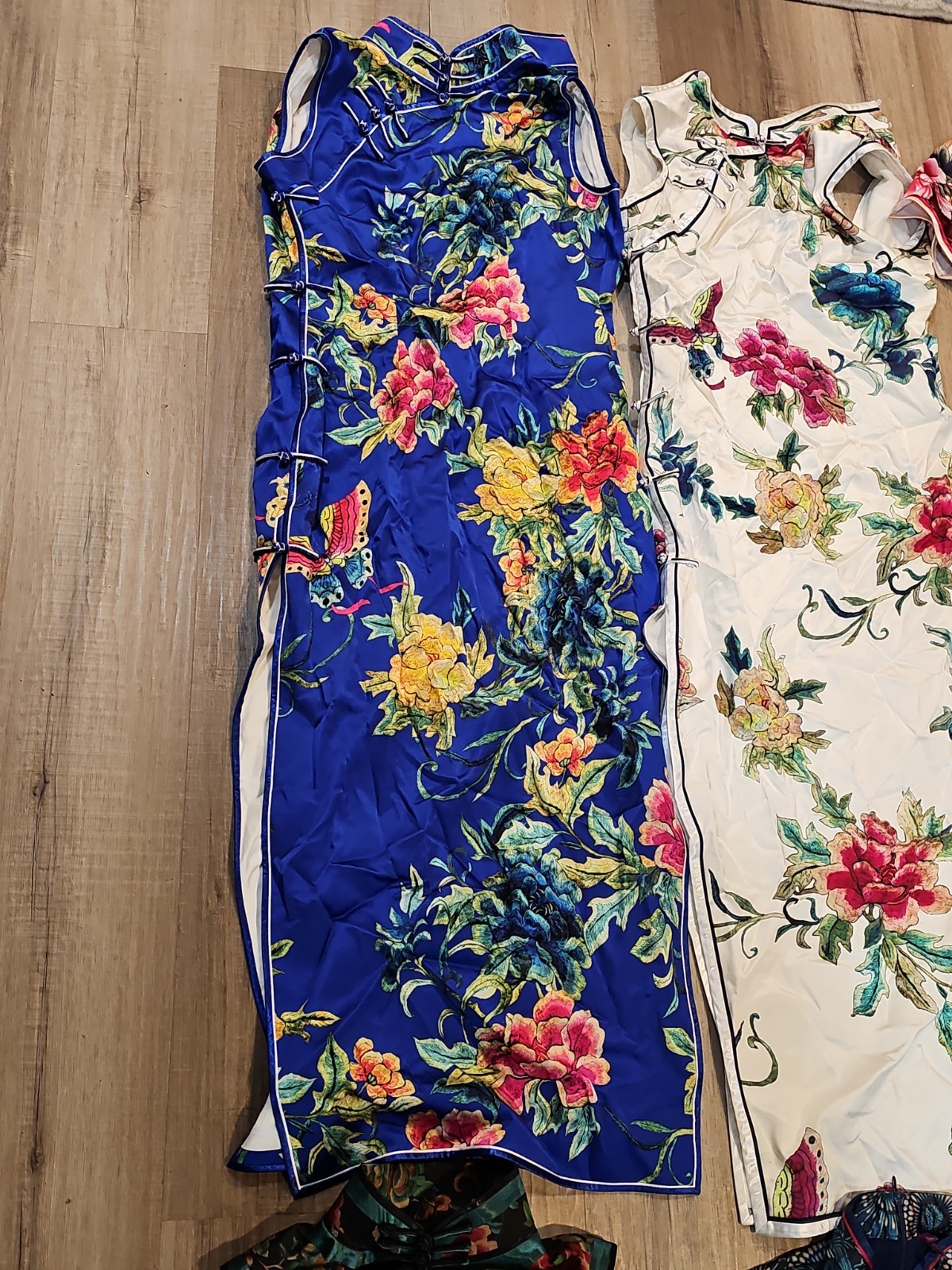 6 – Silk Chinese Cheongsam Dresses Size Large Pre Owned Excellent & 1 XL NWT