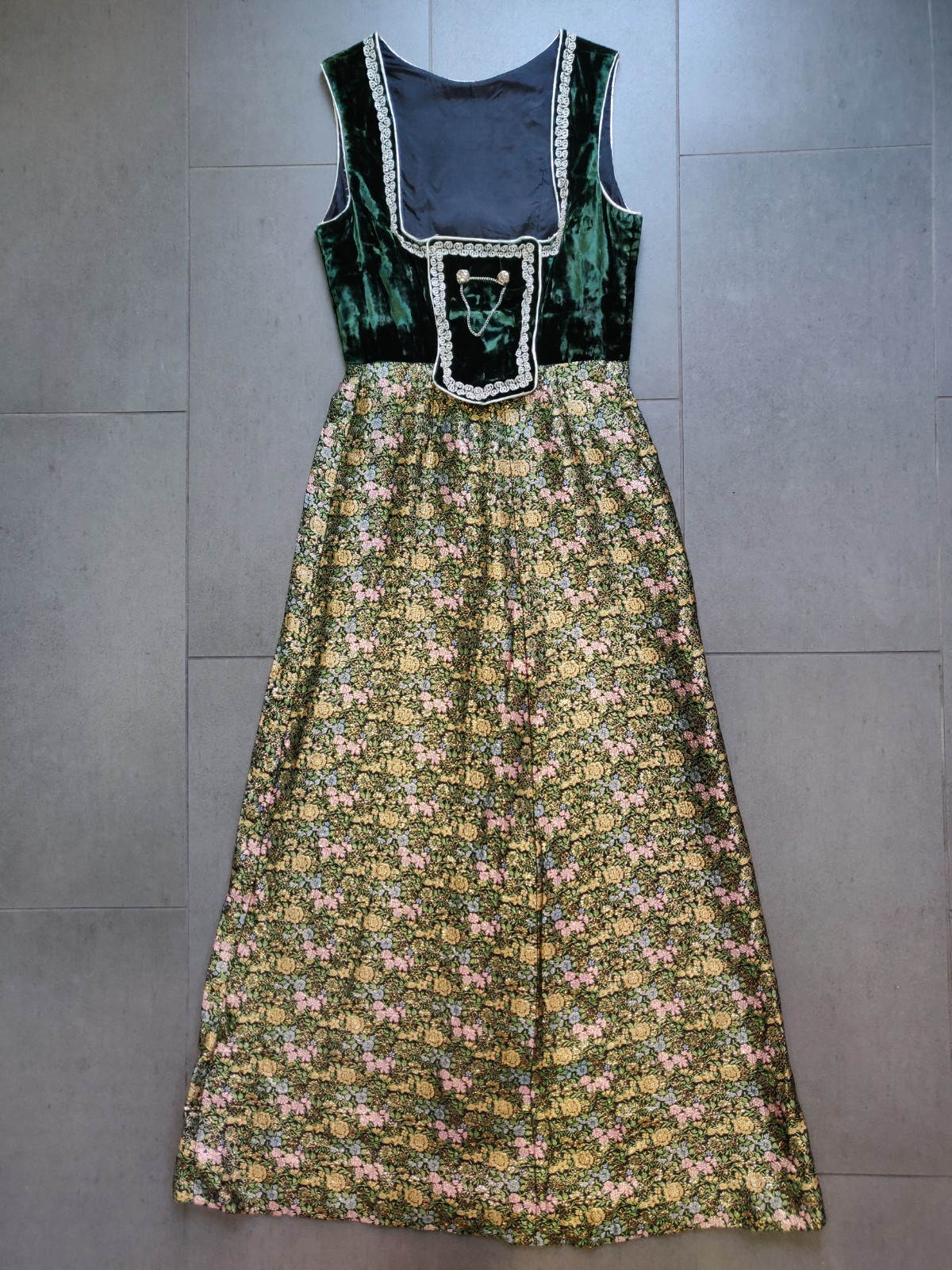 True Vintage 50s Velvet Floral Bavarian Dirndl Dress 10 Murlen Zip Whimsigoth 👗