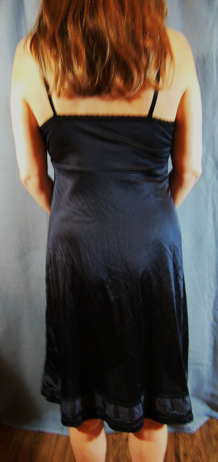 GORGEOUS SEARS BLACK SATINY SLIPPERY NYLON LACY SNIP-IT HEM FULL SLIP 34 EVC