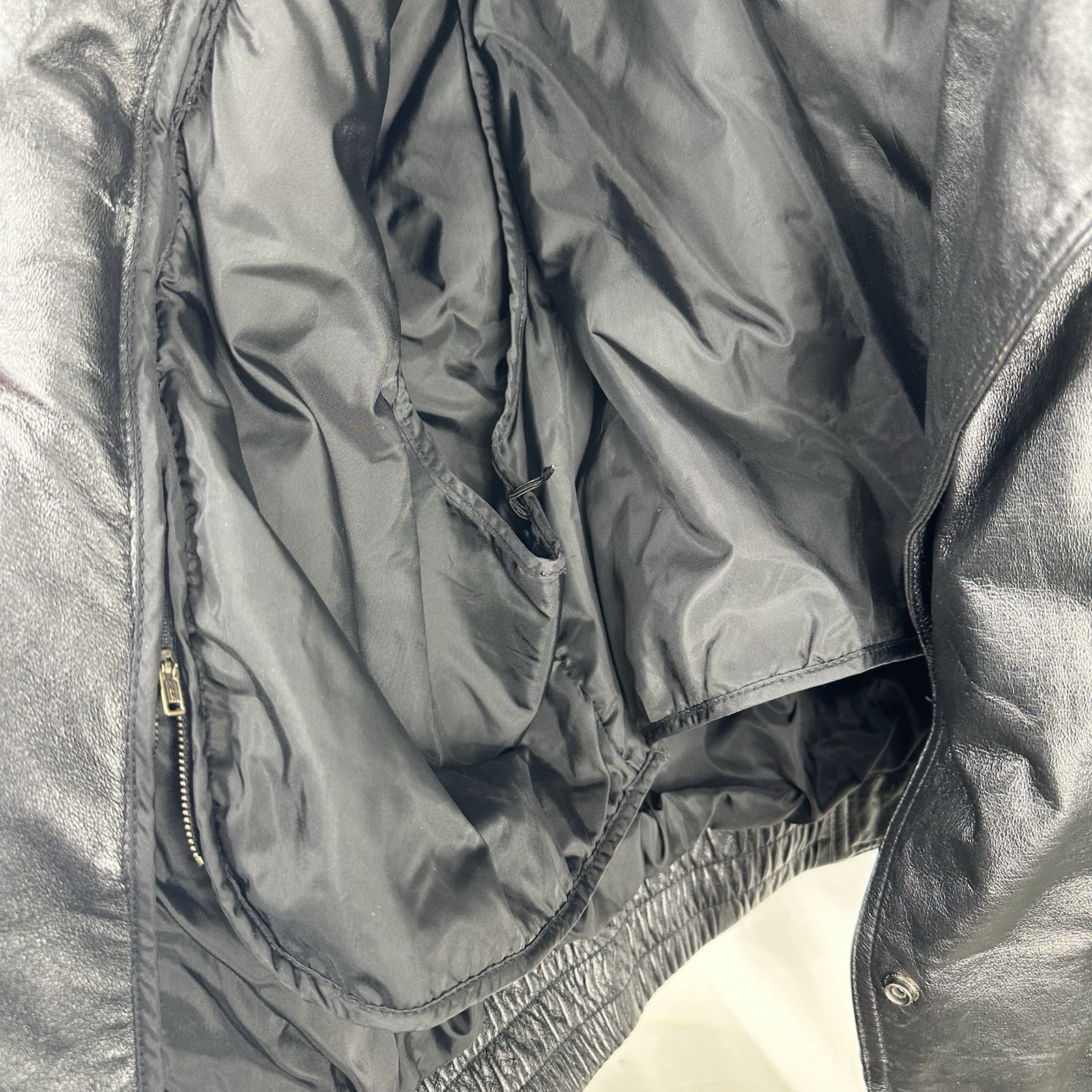 Vintage 80s Wilsons Womens Black Leather Batwing Bomber Jacket Embossed Sz XL