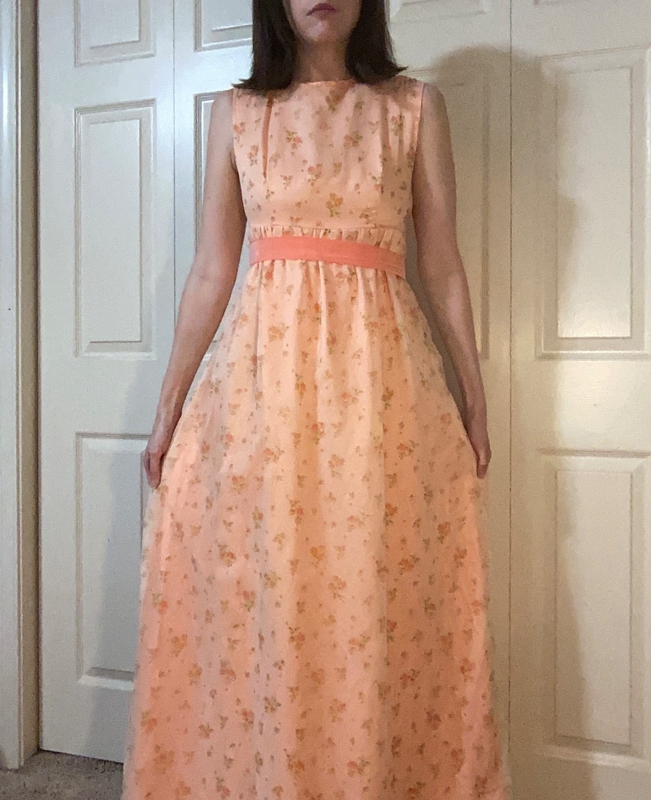 Vintage 70s Handmade Floral Sleeveless Peach Dress