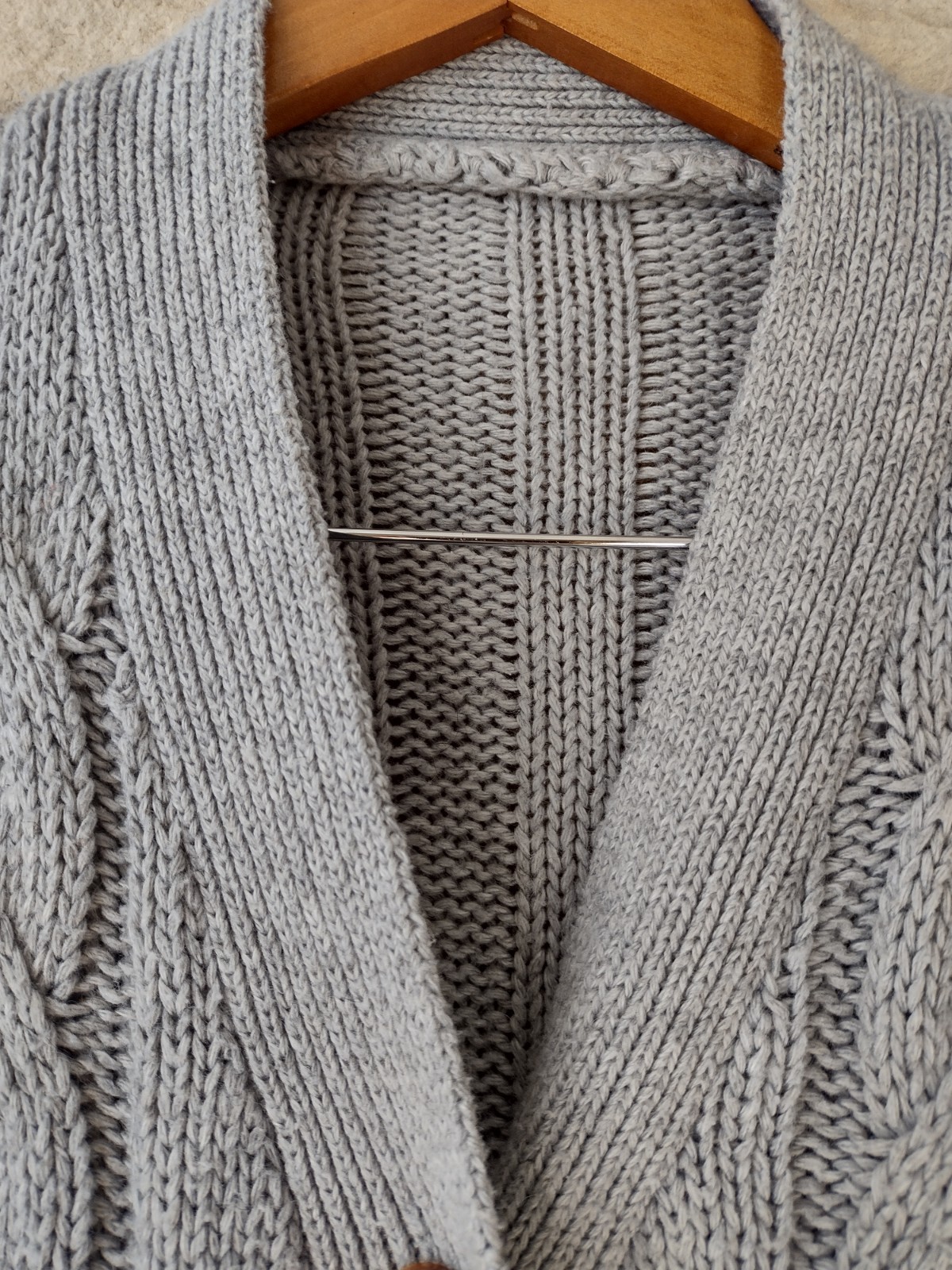 Hand Knit Gray Cable Knit Sweater Wool Blend Artisan Made Chunky Fisherman M/L