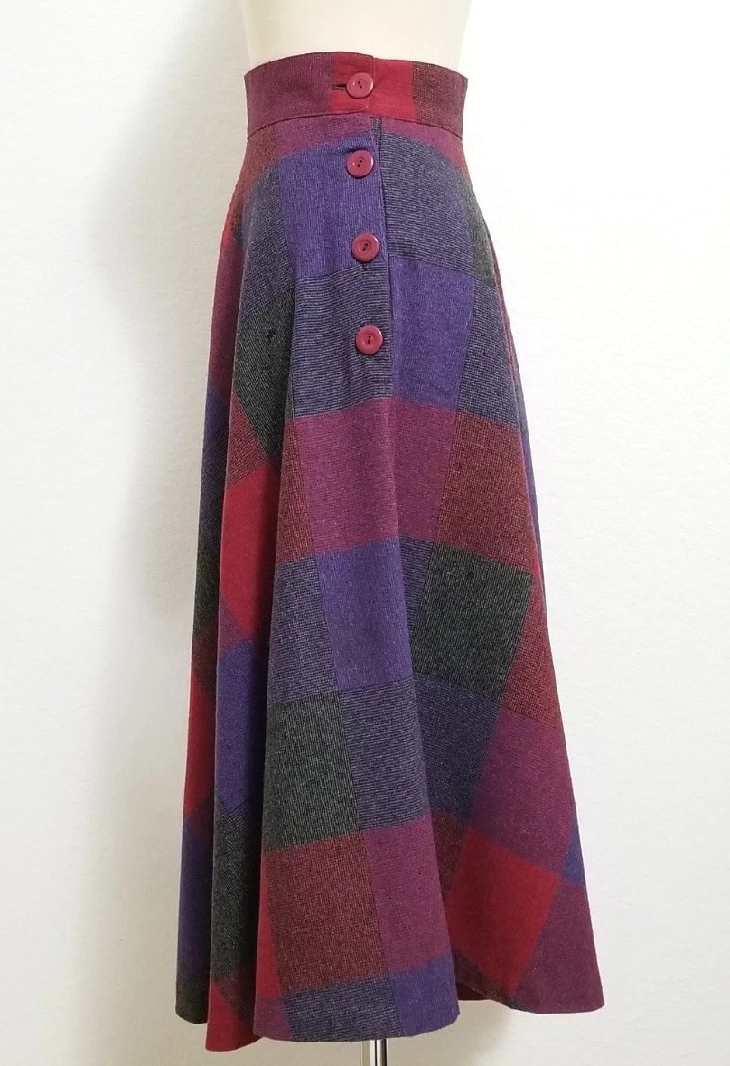 Vintage High-end Wool Blend Magenta Plaid Skirt w Matching Cape Poncho 2pc Set 3