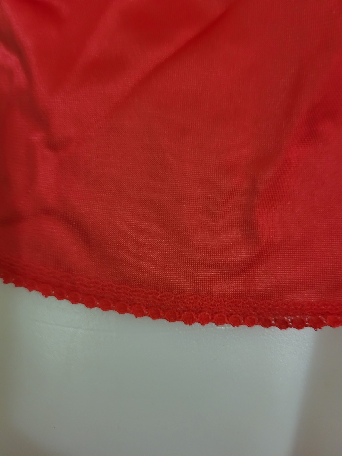 Vintage Maidenform Cherry Red Camisole Sz 34 Lace Trim Bow Sexy Pin Up Lingerie