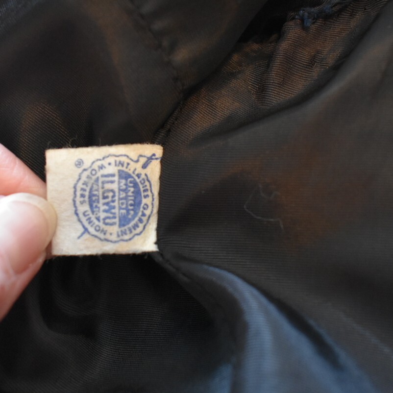 DESTROYED Whimsigoth Vintage National Board Coat & Suit Industry Velvet/Fur coat