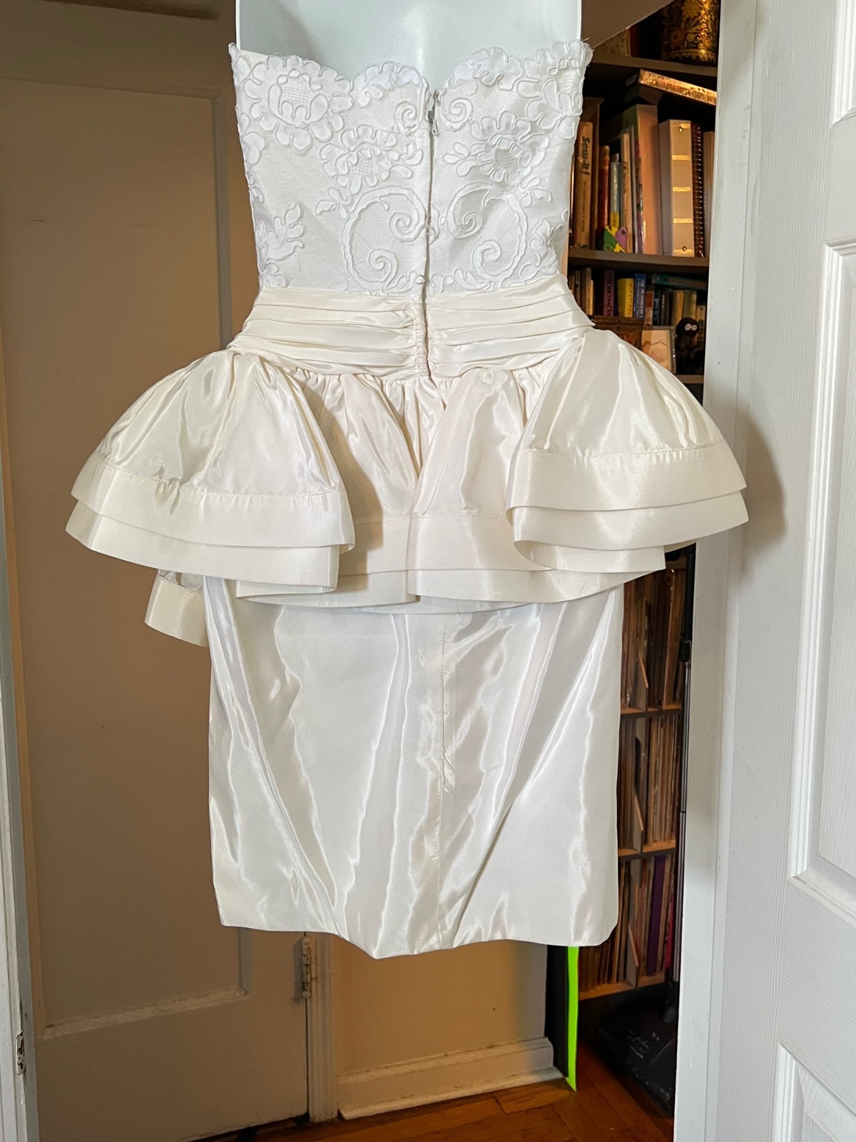Vintage TADASHI SHOJI Lace and Taffeta Tiered PROM COCKTAIL DRESS 1980s NOS