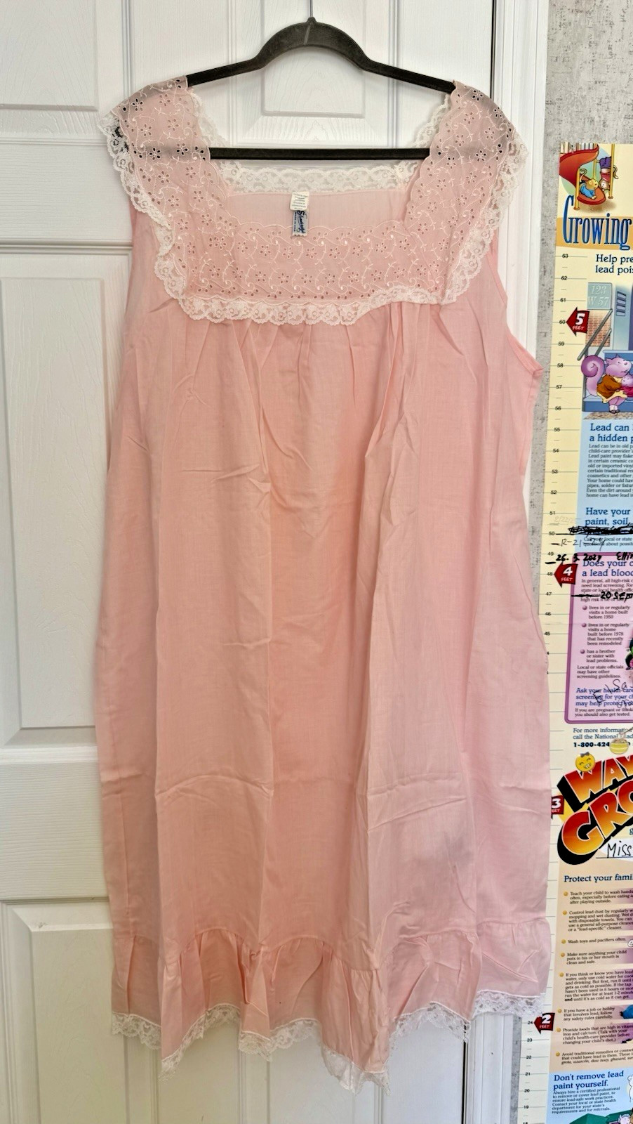 Vintage 1950 Slender Style baby pink Nightgown Rayon Nylon XL 48-50