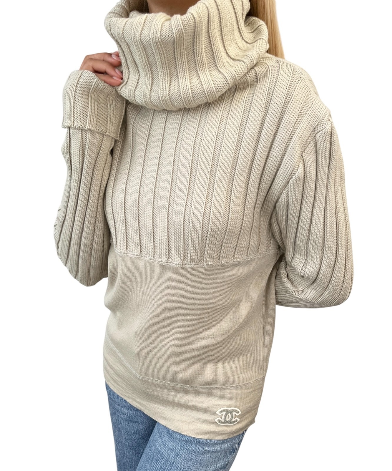 CHANEL Vintage 01A CC Logo Rib Knit Turtleneck Sweater Top #42 Beige 902074