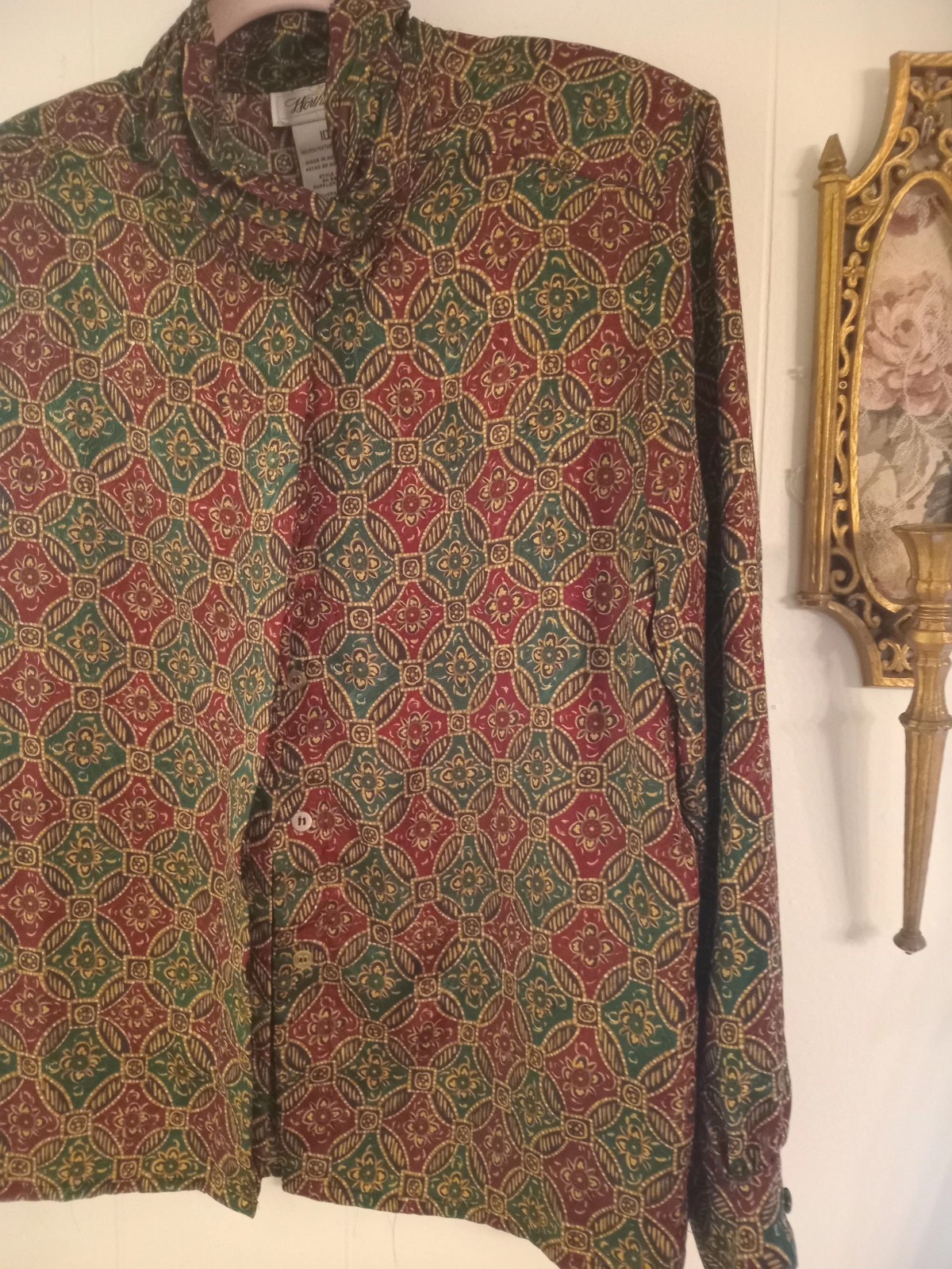 Vintage Cute Blouse, Button Down, Red and Green with Gold Details