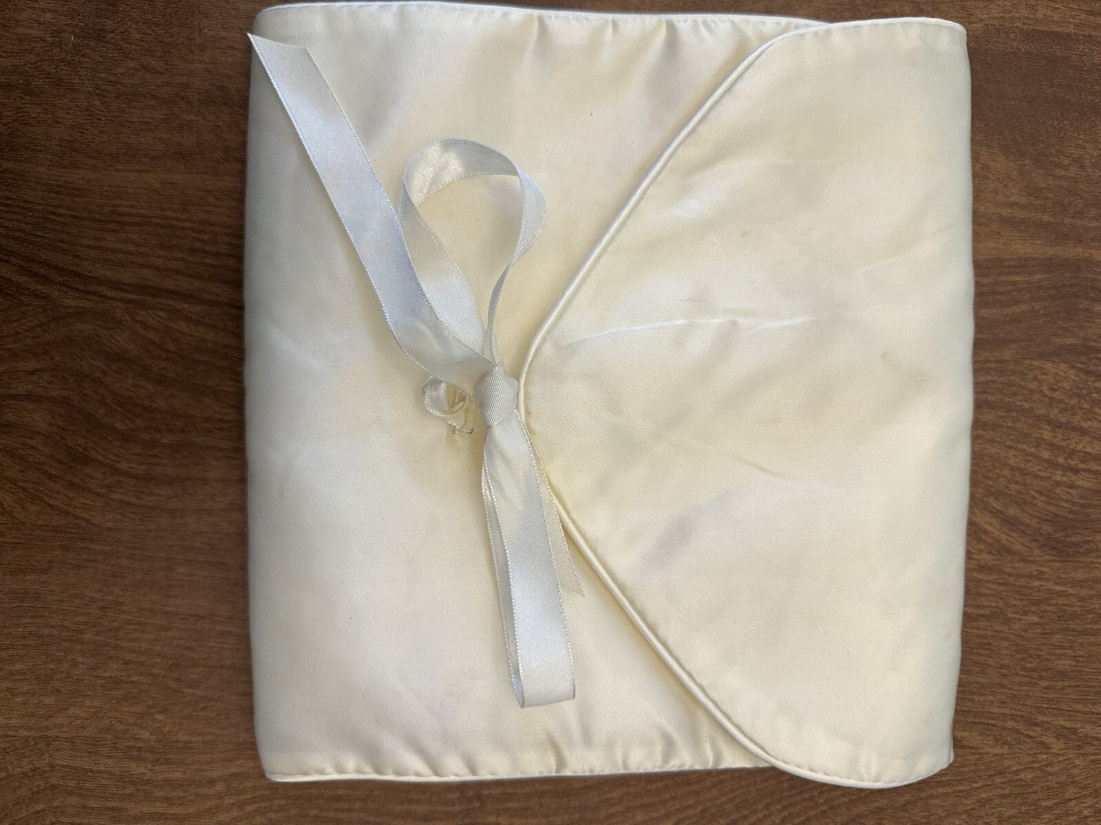 Hanes Silk Reflections Lingerie Bag White Satin Vintage
