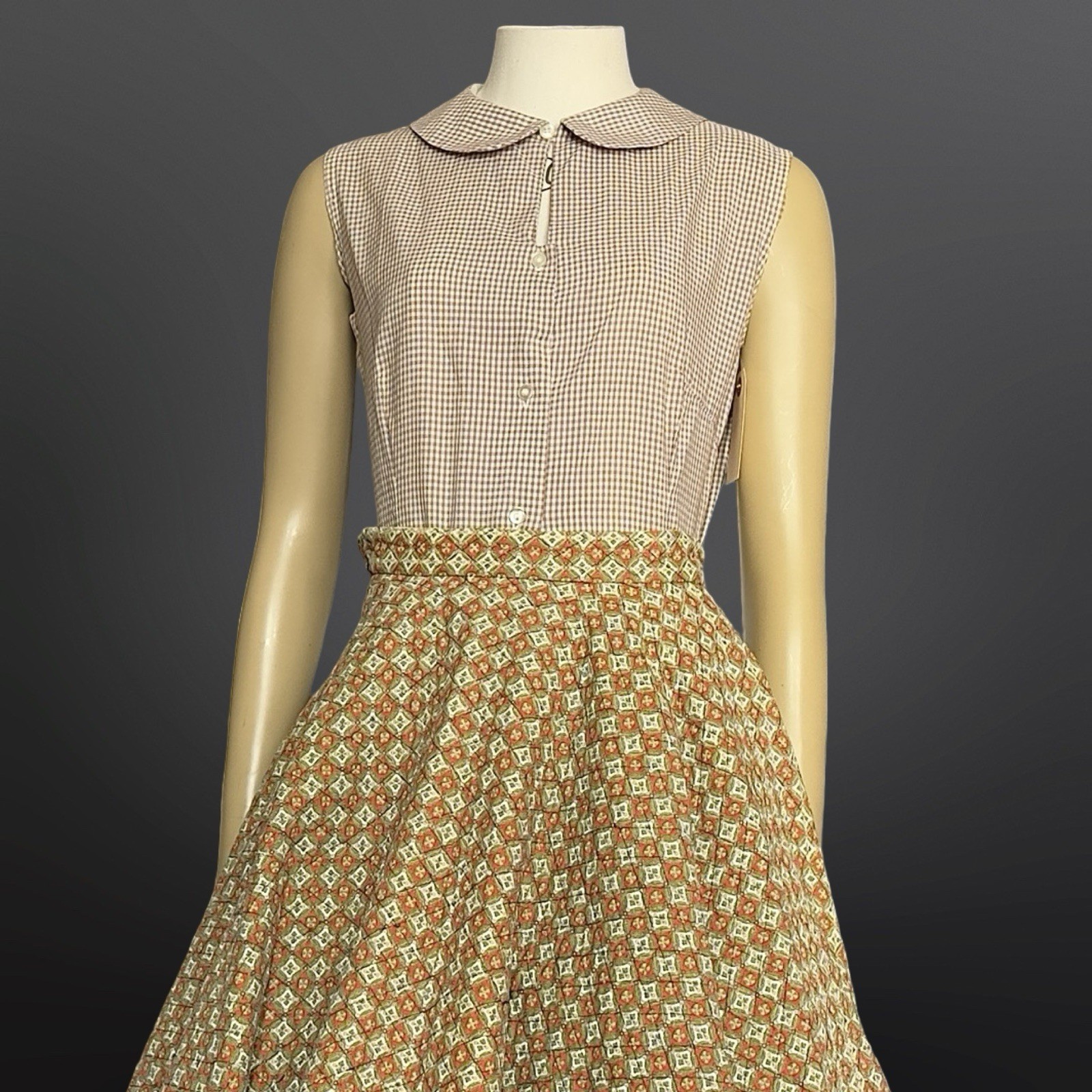 1950s Gingham Sleeveless Blouse Peter Pan Collar Vintage Movie Sony Studios