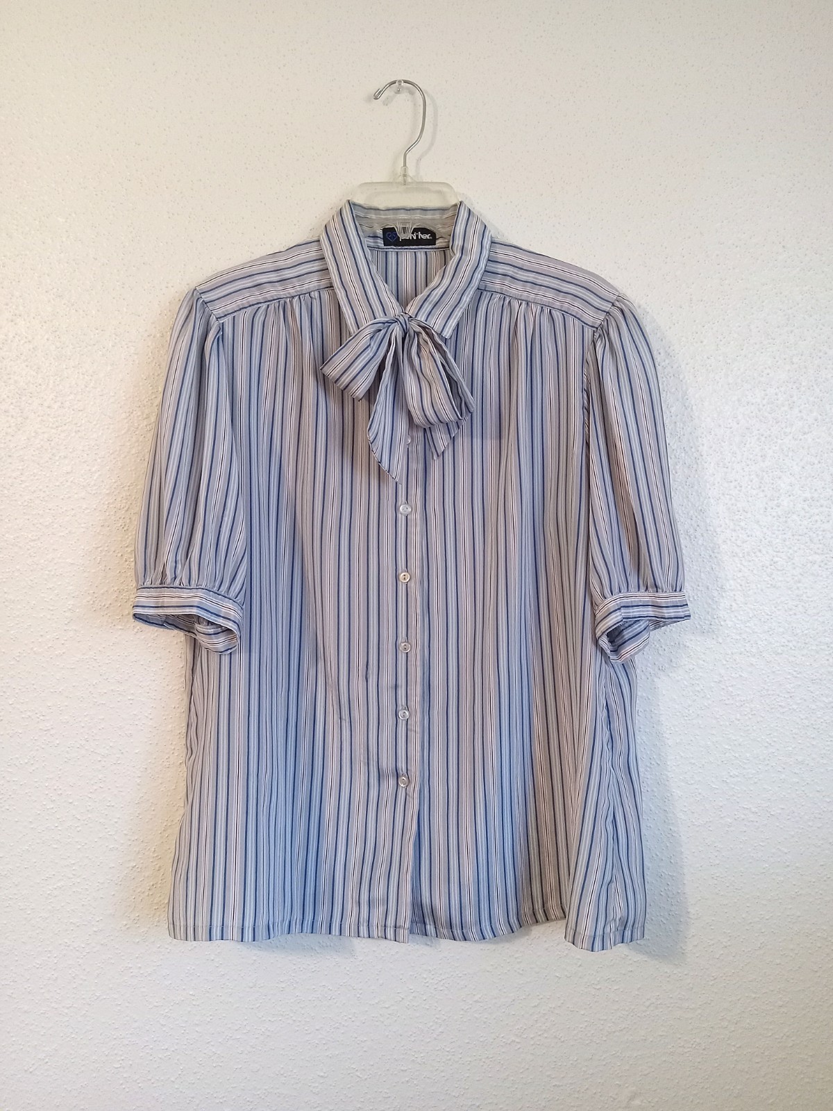 Vintage Pan-her Women’s Button Up Striped Blouse Stripes with Neck Tie