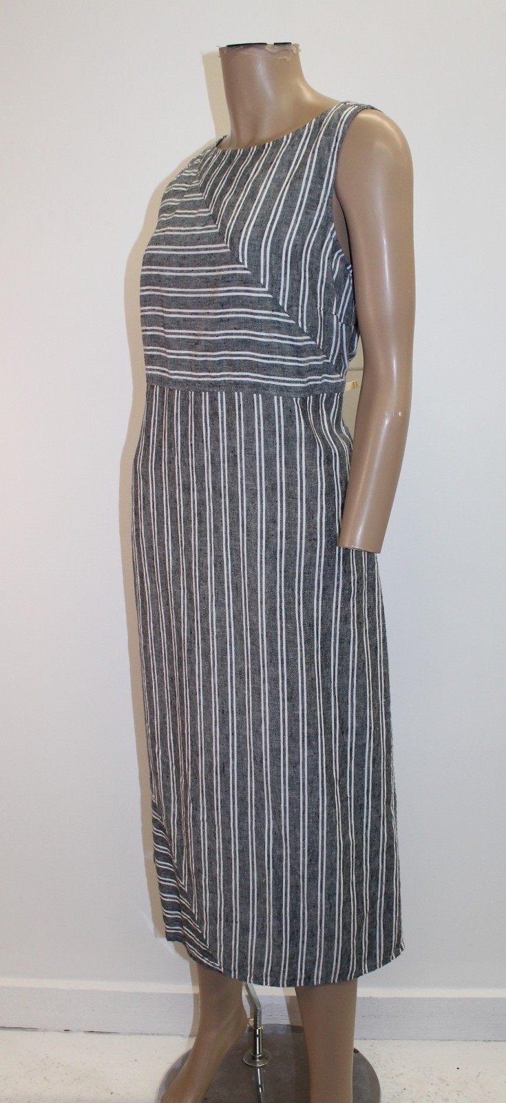 J Jill Love Linen Sleeveless Shift Dress, Gray Cream Striped 100% Linen Size M