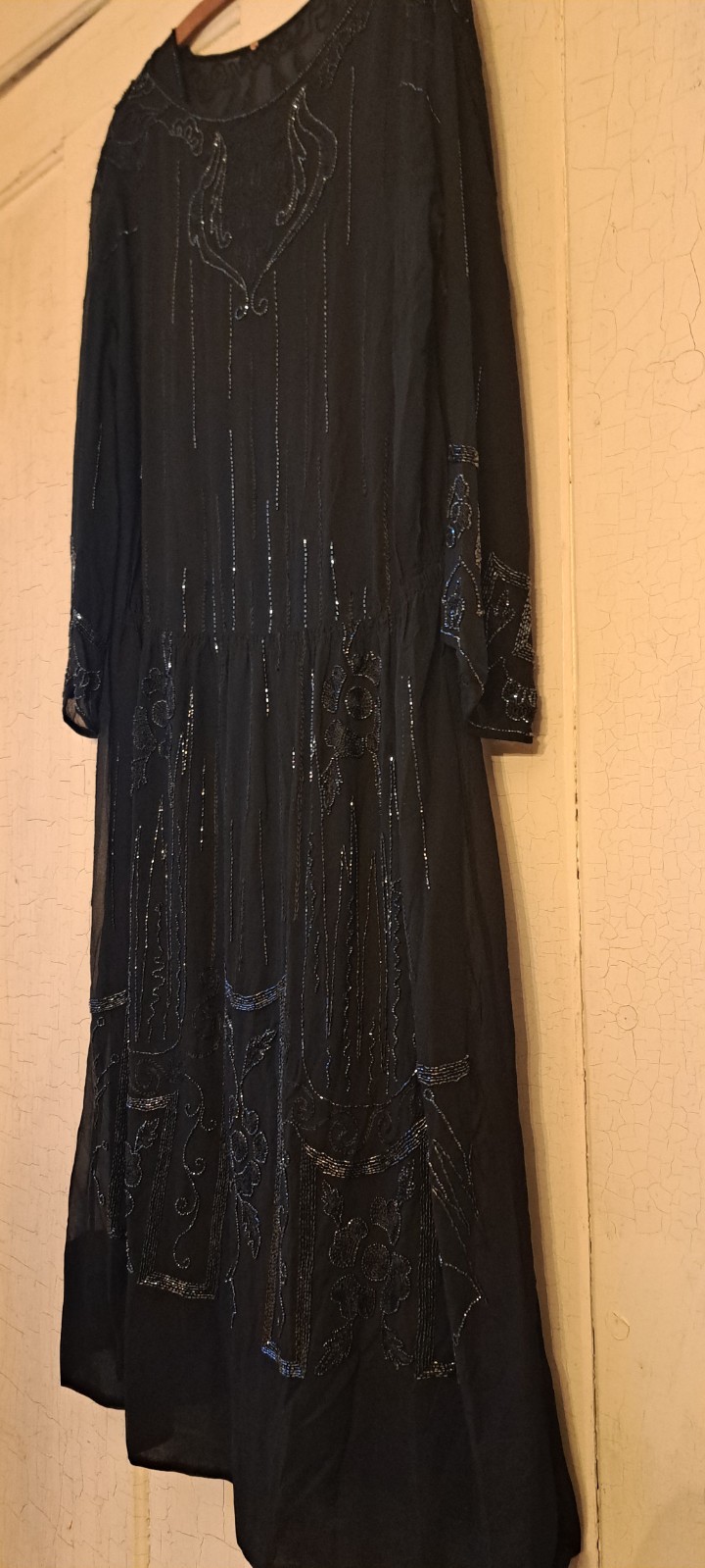 Vintage blk beaded chiffon ankle length. Immaculate