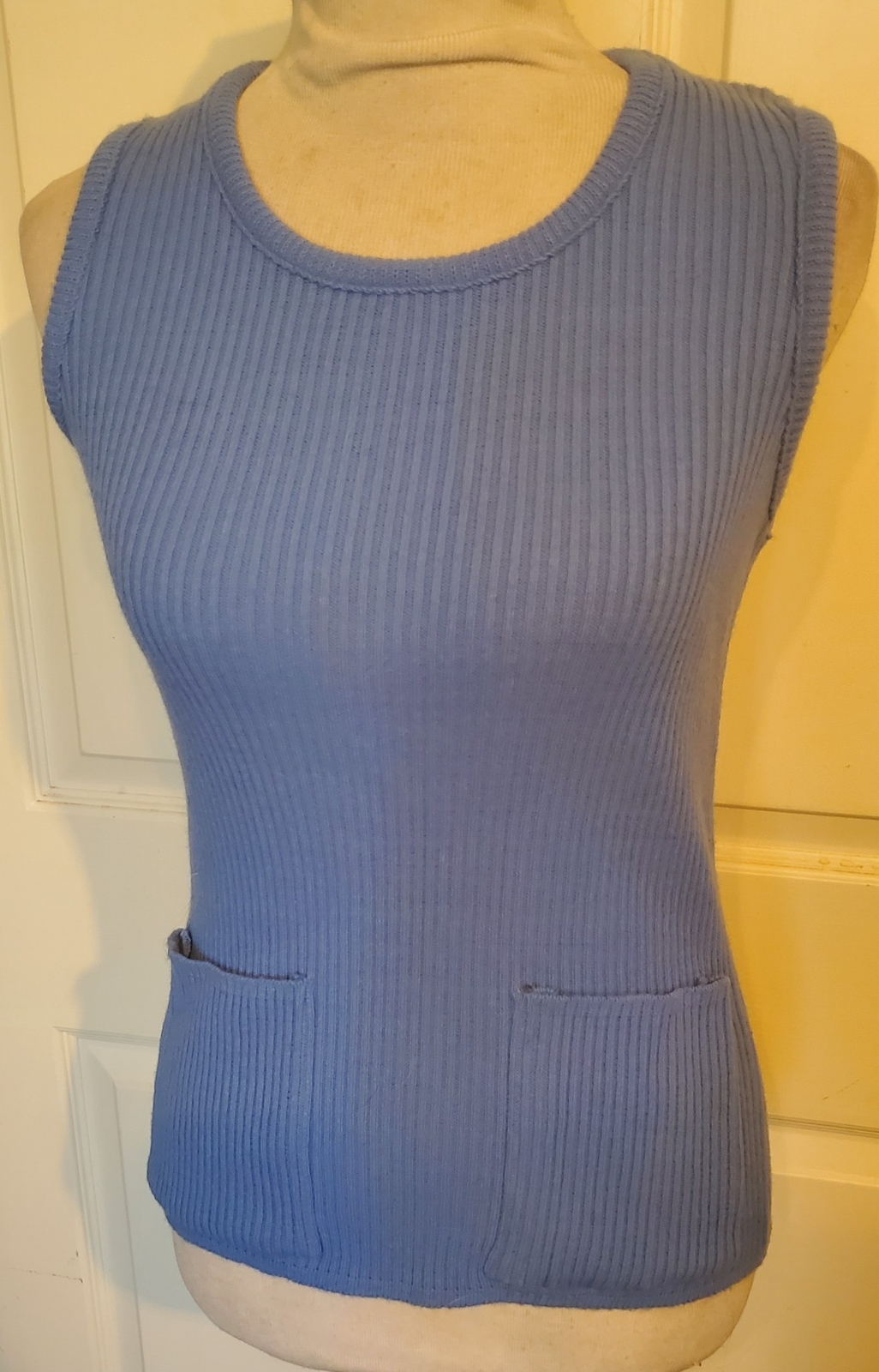 Vintage Blue Knit Sleeveless Ribbed Pullover Top Anu Jr. 7 B34