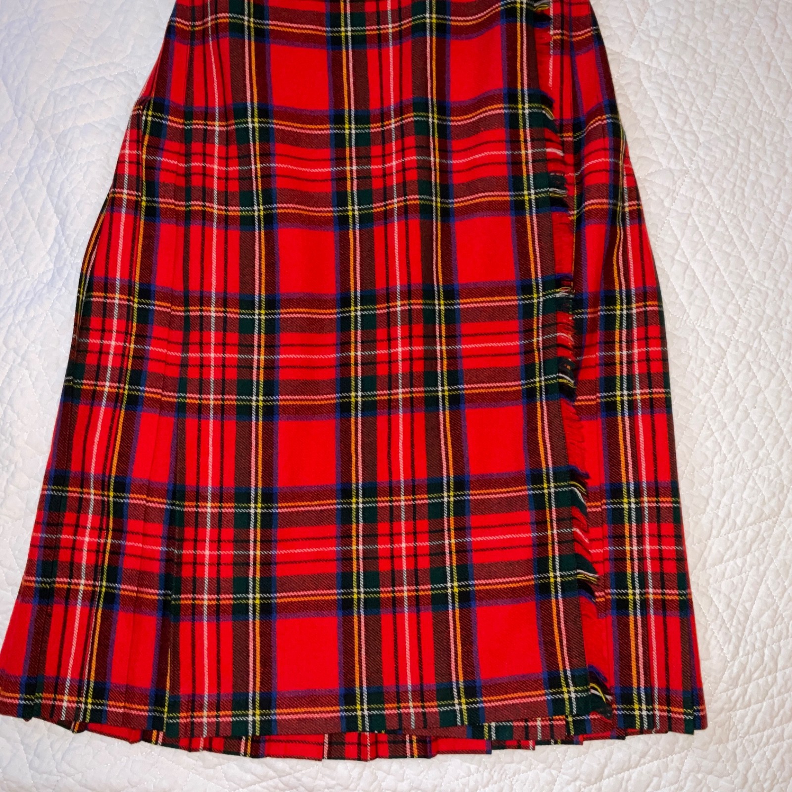 Vintage 90s Womens Kilt skirt size 4 to 6 red plaid pleated wool buckles