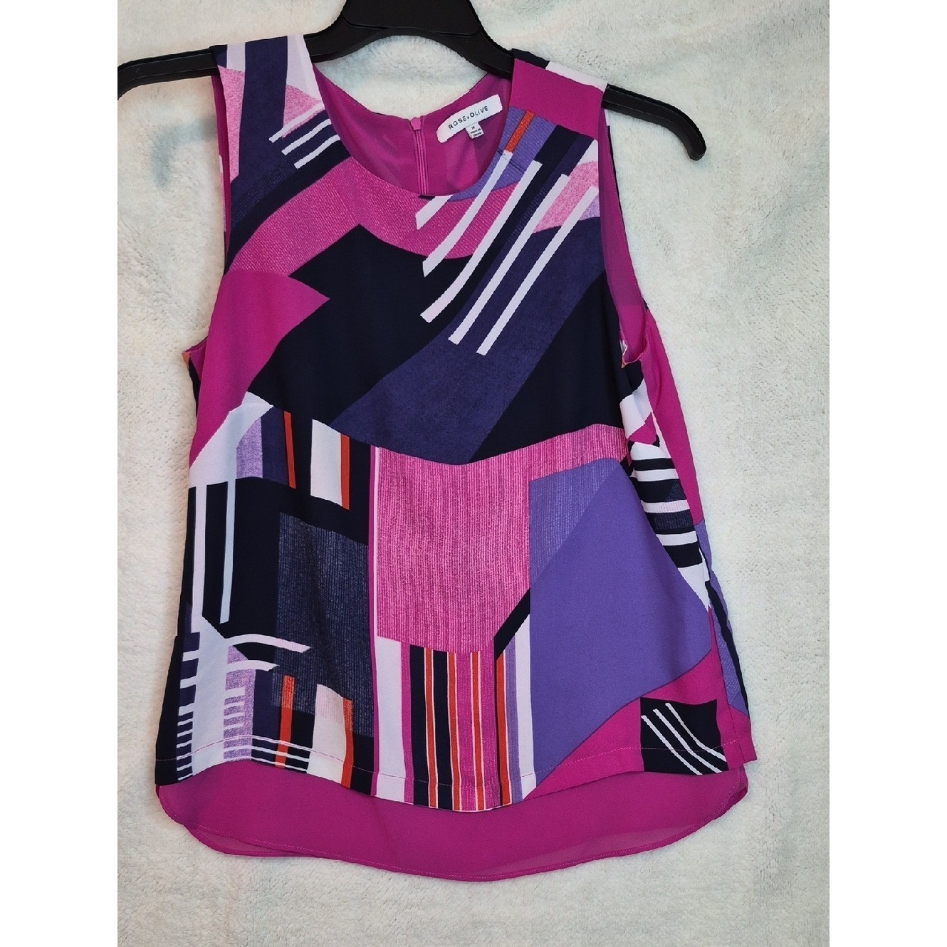 Rose & Olive Women’s Pink and Purple Geometric Sleeveless Camisole Size M