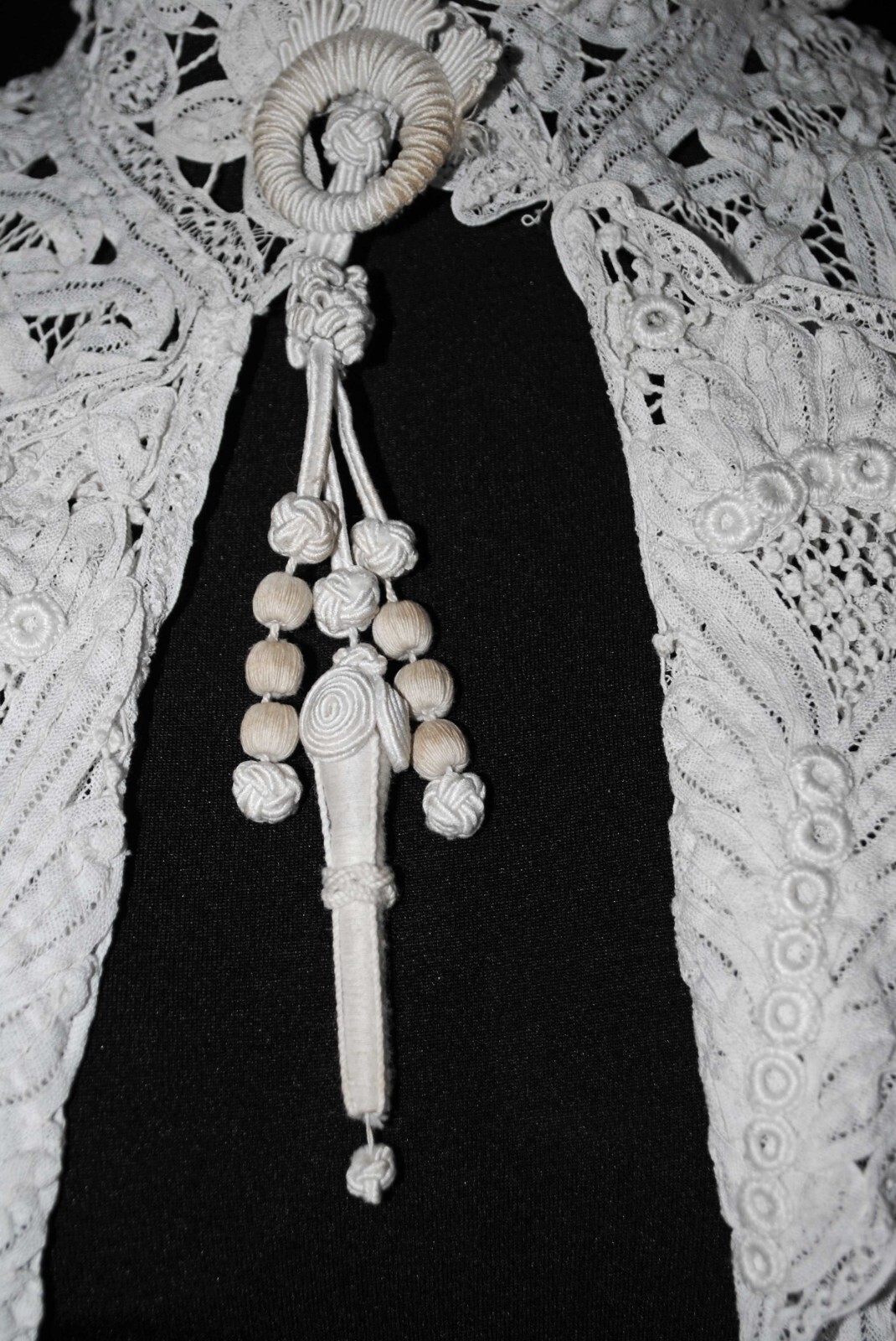 EDWARDIAN BATTENBURG TAPE LACE COAT 1908